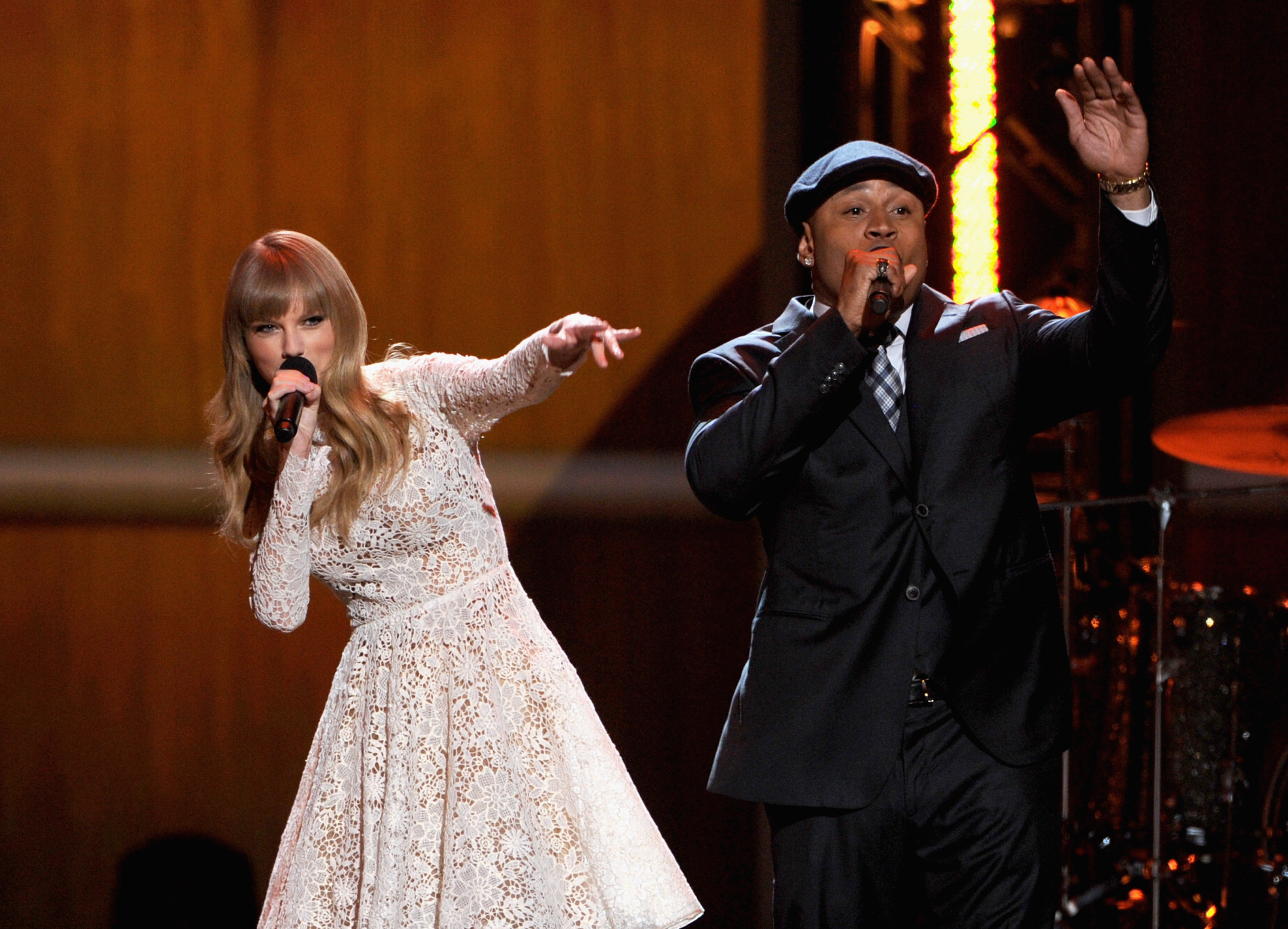 Téléchargez des papiers peints mobile Musique, Taylor Swift gratuitement.