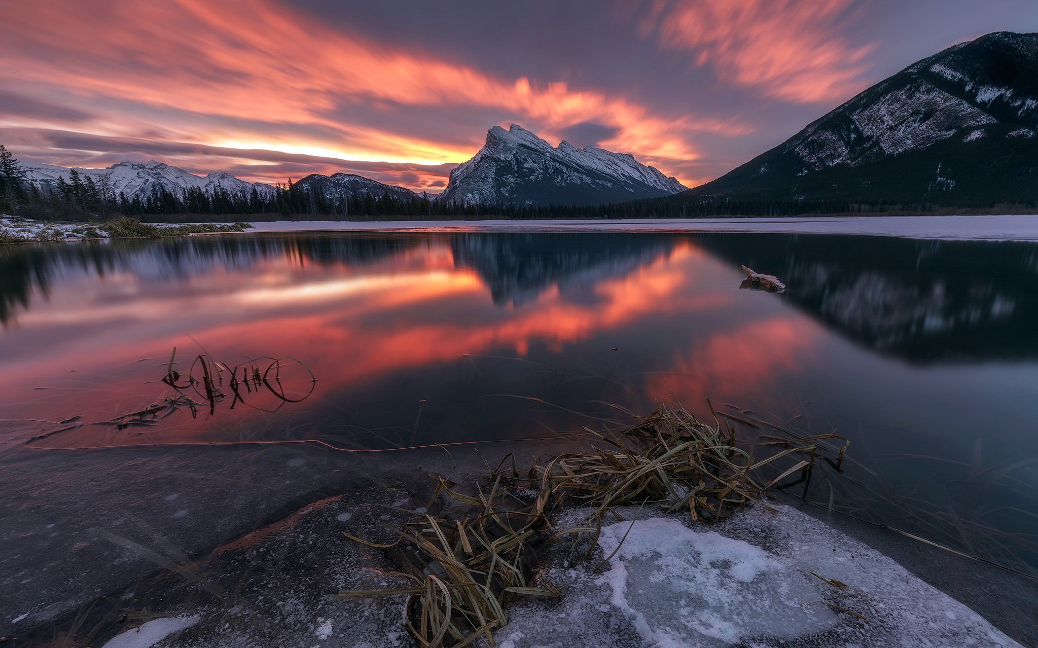 Téléchargez gratuitement l'image Coucher De Soleil, Montagne, Lac, Des Lacs, La Nature, Terre/nature, Réflection sur le bureau de votre PC