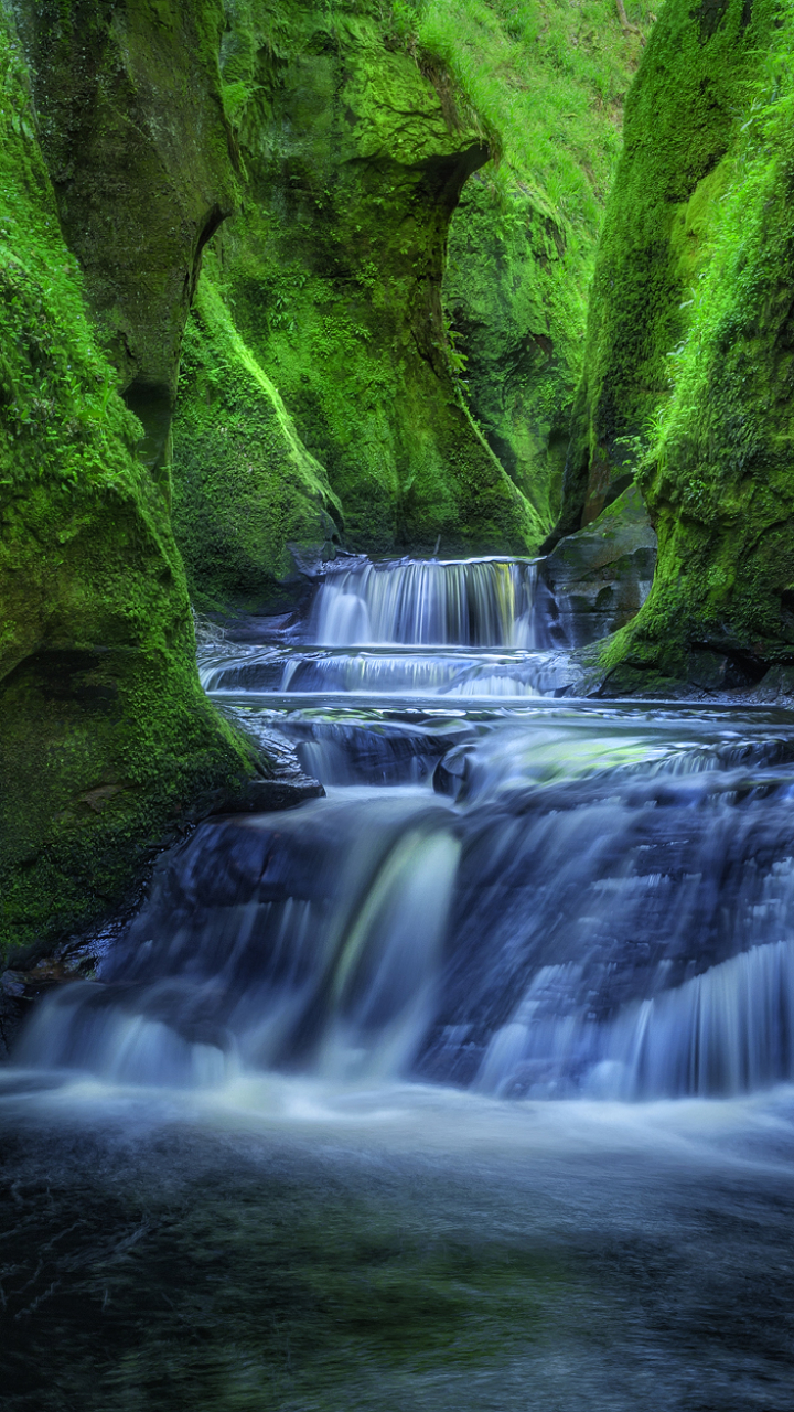 Download mobile wallpaper Waterfalls, Waterfall, Earth, Moss, Stream for free.