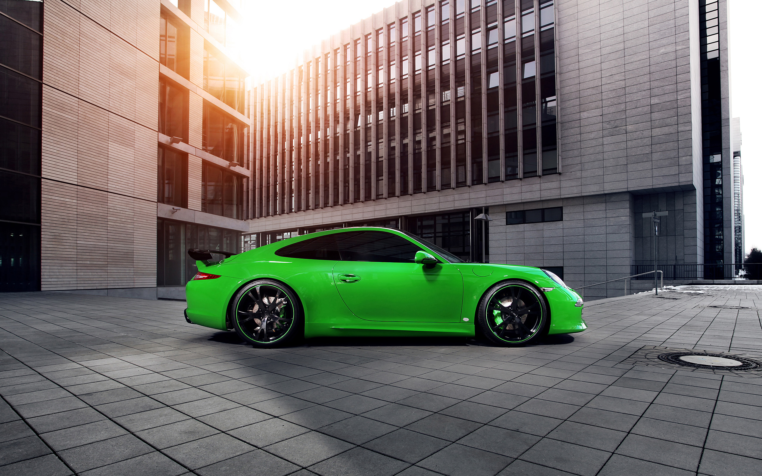 Download mobile wallpaper Porsche, Car, Porsche 911 Carrera 4S, Vehicles, Green Car for free.