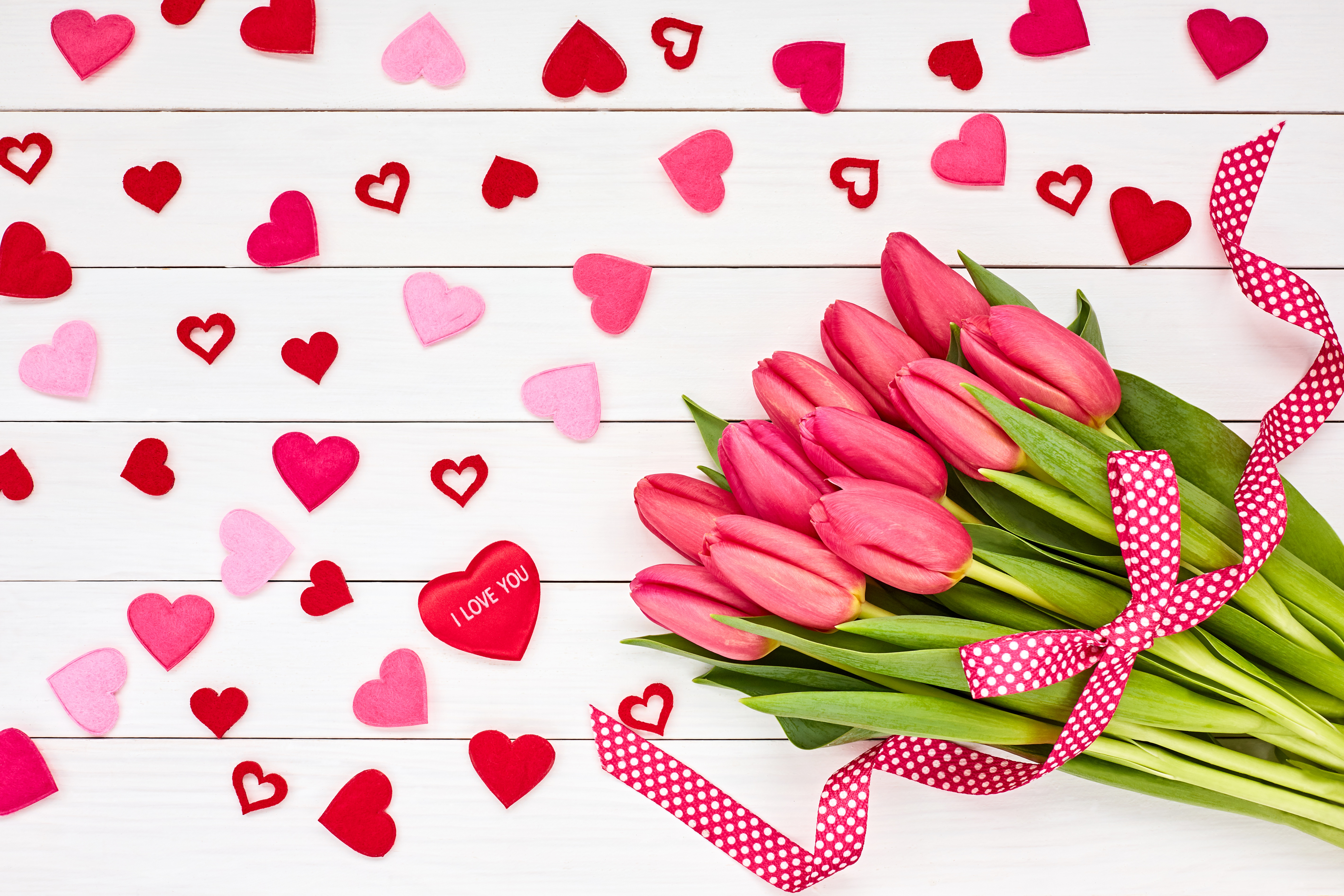 Скачать обои бесплатно Любовь, Цветок, Сердце, Тюльпан, День Святого Валентина, Праздничные, Розовый Цветок картинка на рабочий стол ПК