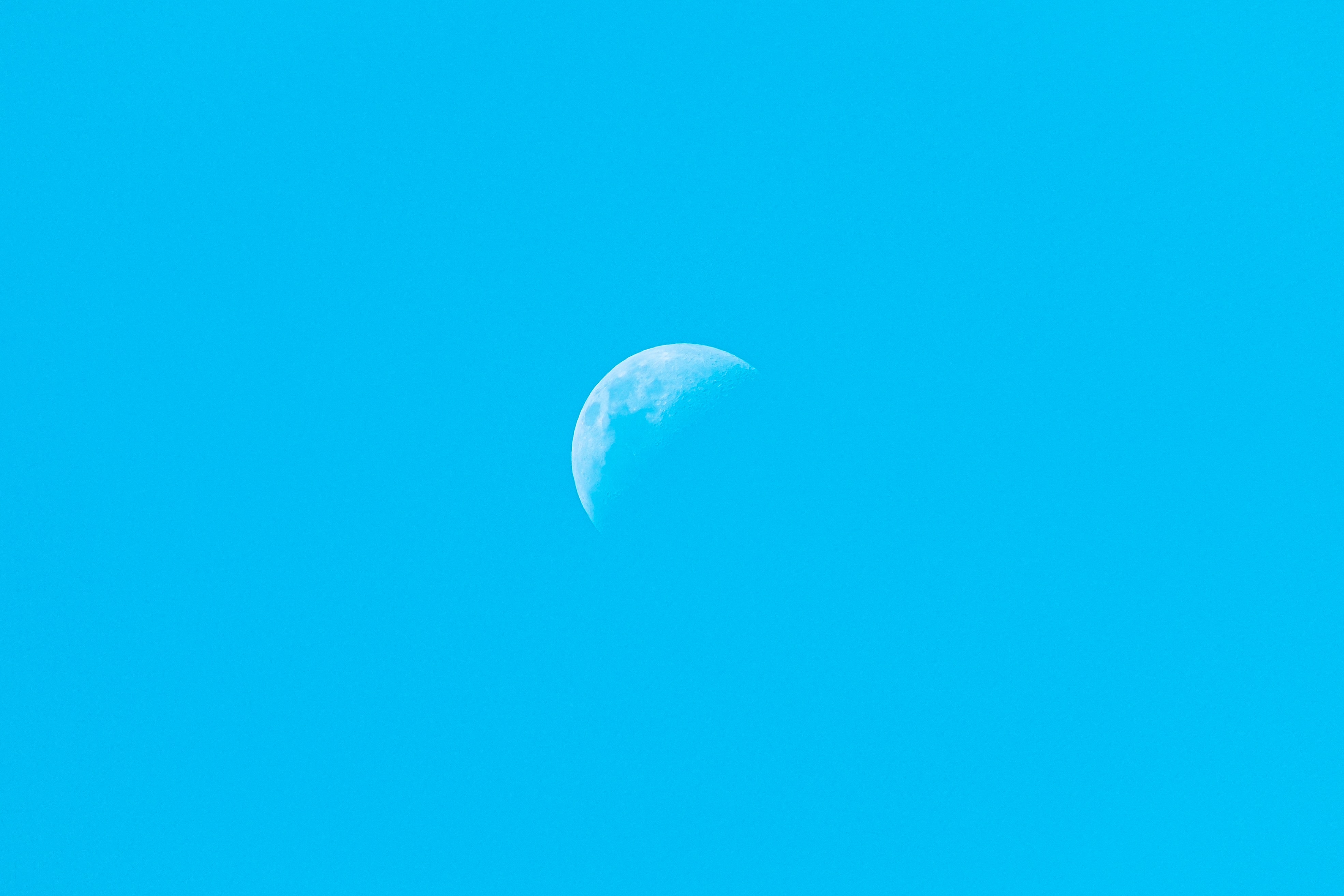 Téléchargez gratuitement l'image Sky, Lune, Minimalisme sur le bureau de votre PC
