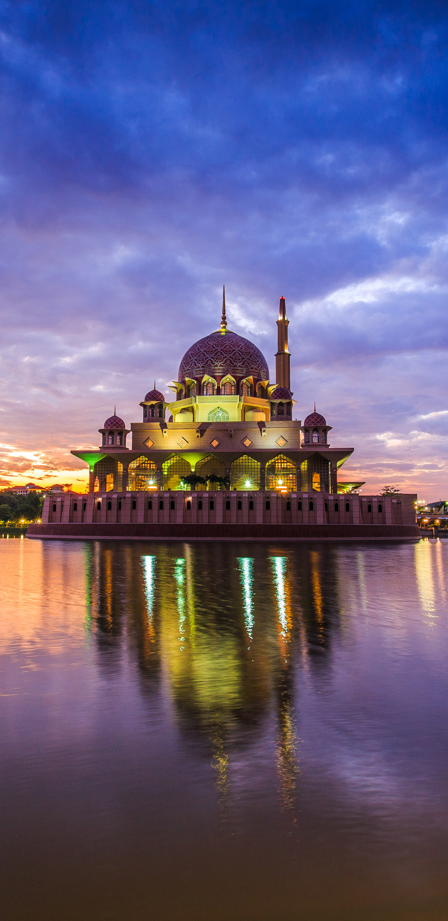 1147096 Hintergrundbild herunterladen religiös, putra moschee, malaysia, dämmerung, putrajaya, moscheen - Bildschirmschoner und Bilder kostenlos