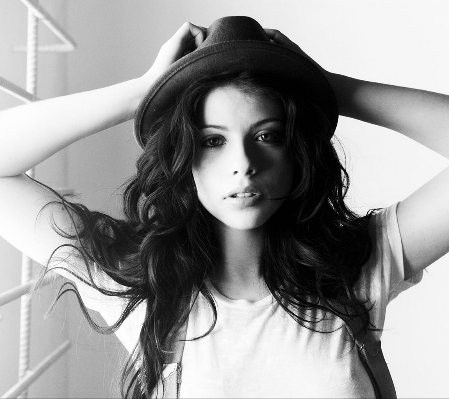 Descarga gratuita de fondo de pantalla para móvil de Celebridades, Michelle Trachtenberg.