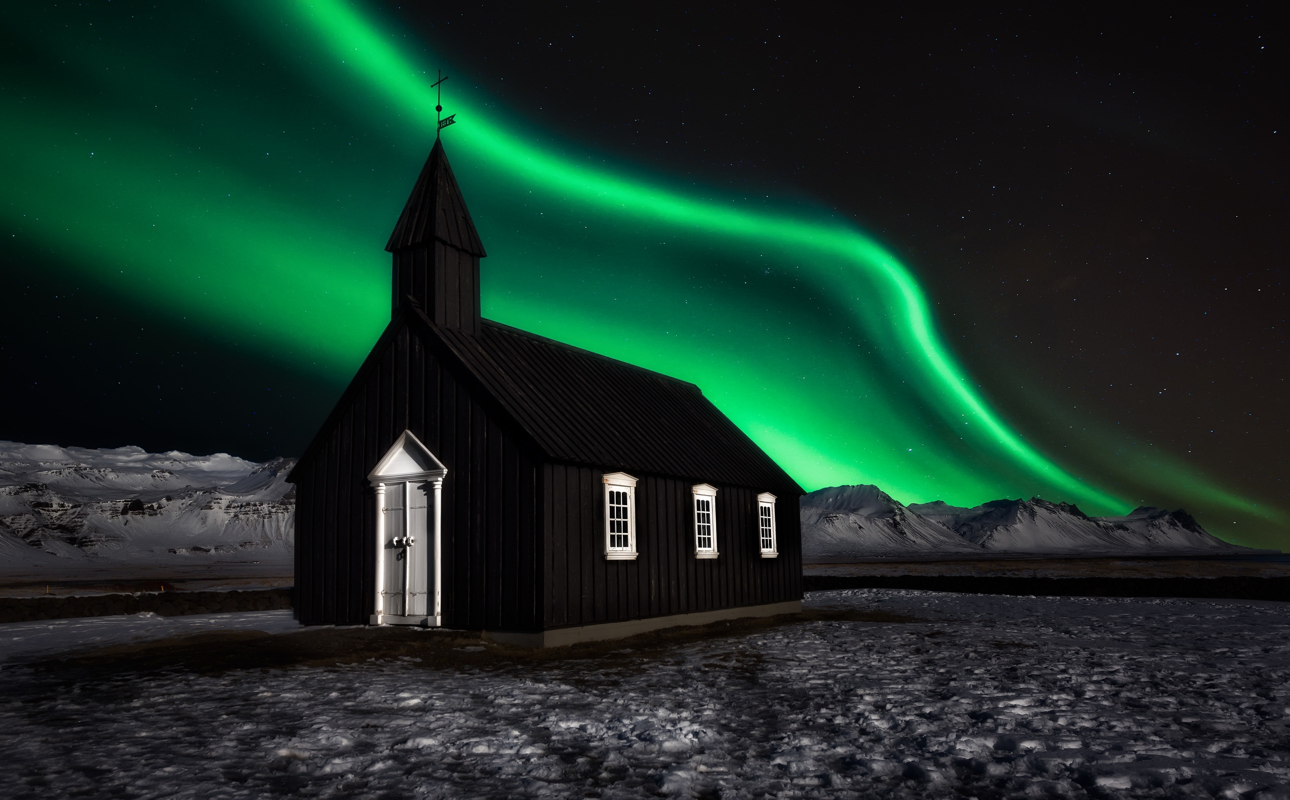 Download mobile wallpaper Night, Aurora Borealis, Church, Churches, Religious for free.