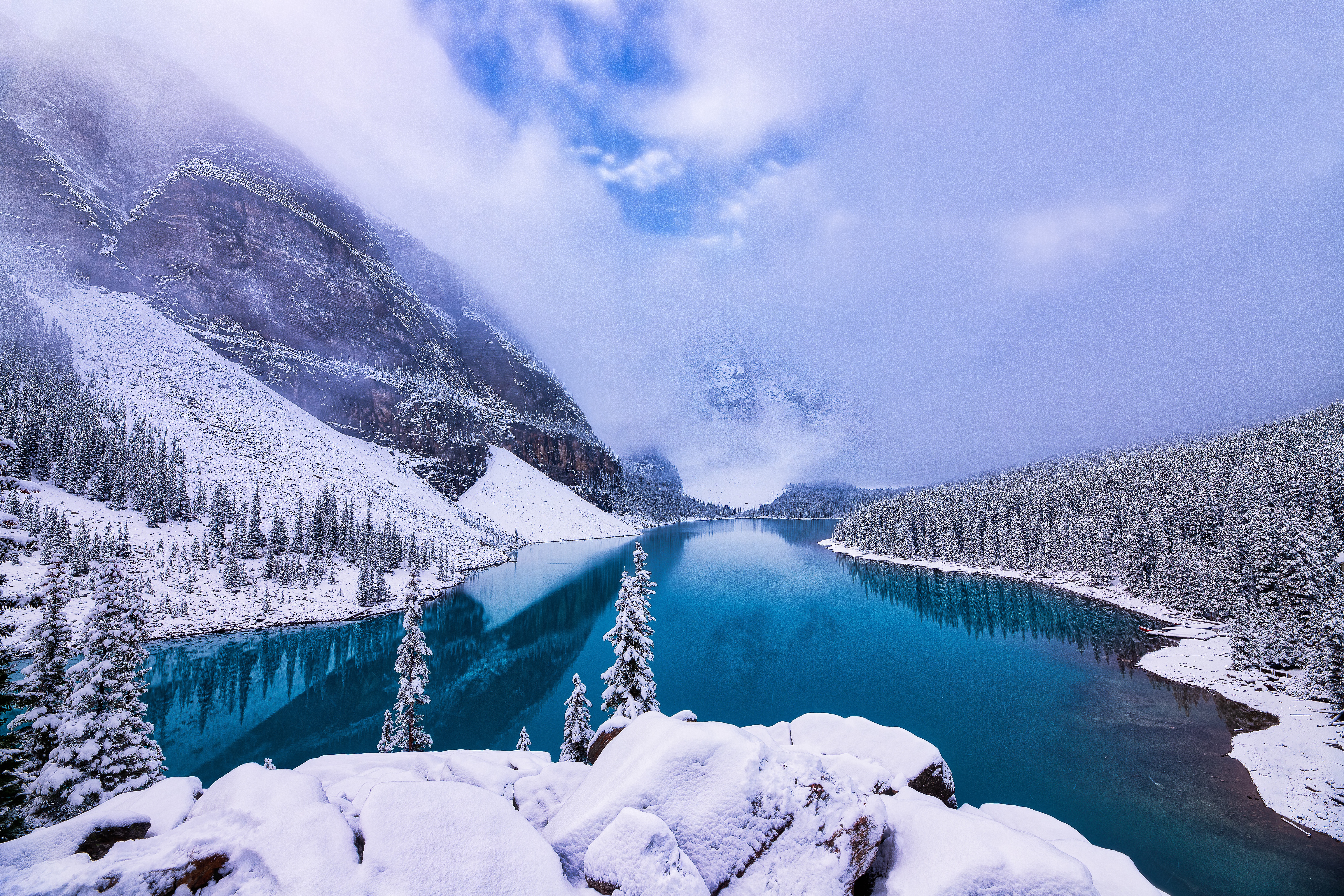 Скачать картинку Зима, Озера, Канада, Национальный Парк Банф, Земля/природа, Озеро Морейн в телефон бесплатно.