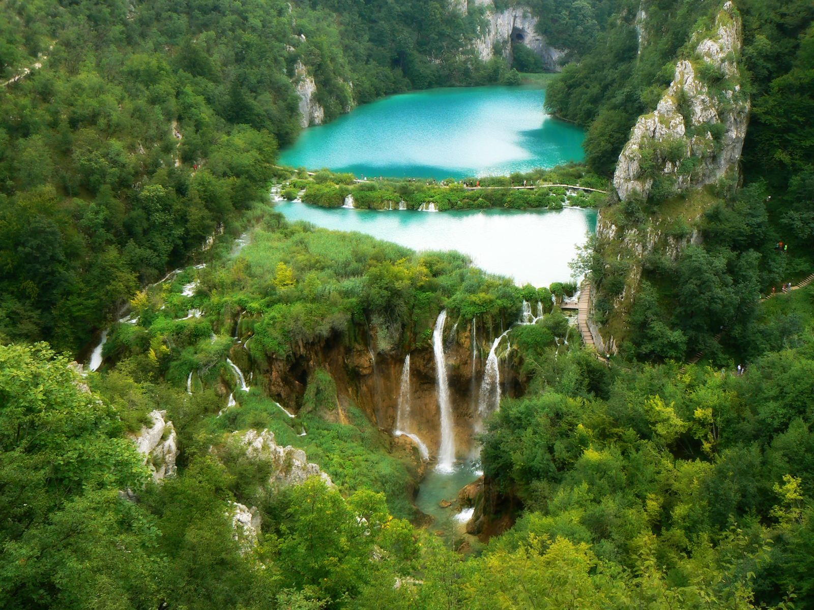 Laden Sie Plitvicer Wasserfälle HD-Desktop-Hintergründe herunter