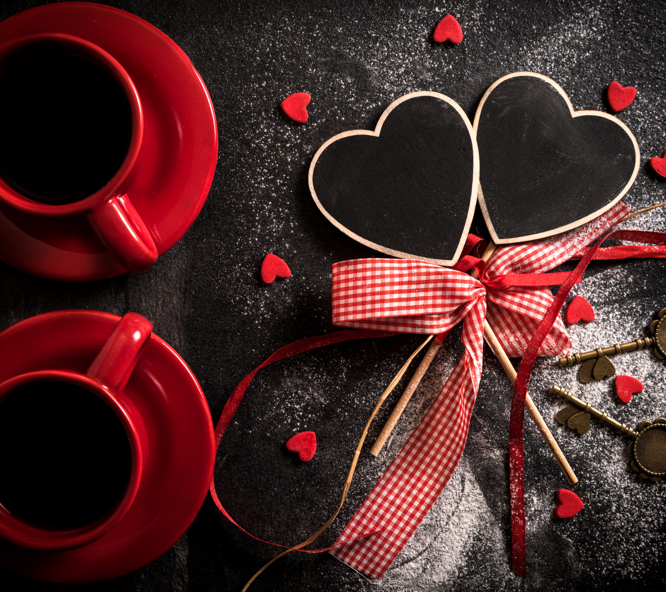 Скачать картинку Любовь, Кофе, Красный, Лента, Сердце, Ключ, День Святого Валентина, Праздничные в телефон бесплатно.