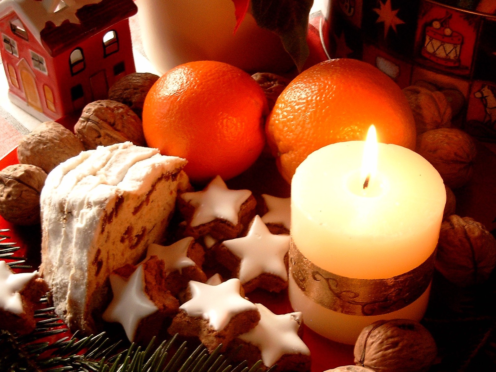 Free download wallpaper Holidays, New Year, Christmas Xmas, Candles on your PC desktop