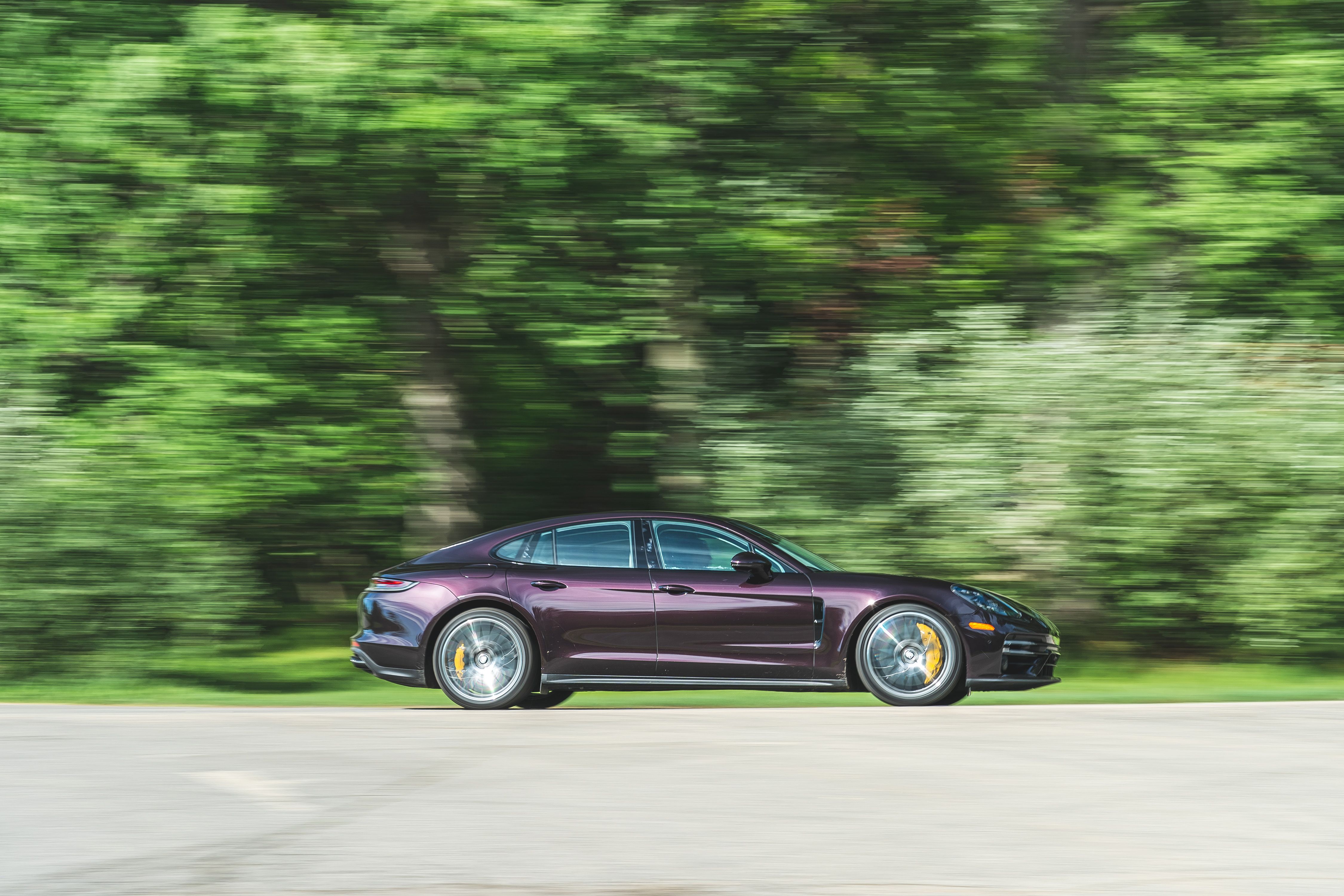 Download mobile wallpaper Porsche, Vehicles, Grand Tourer, Porsche Panamera Turbo S for free.