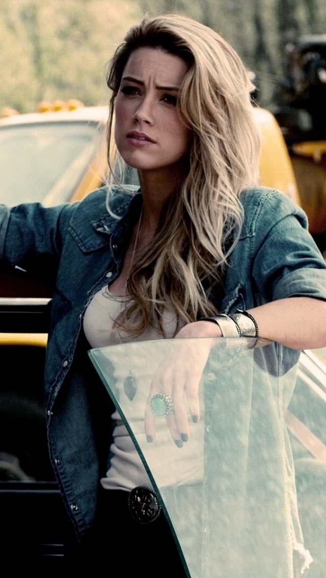 Download mobile wallpaper Celebrity, Drive Angry, Amber Heard for free.