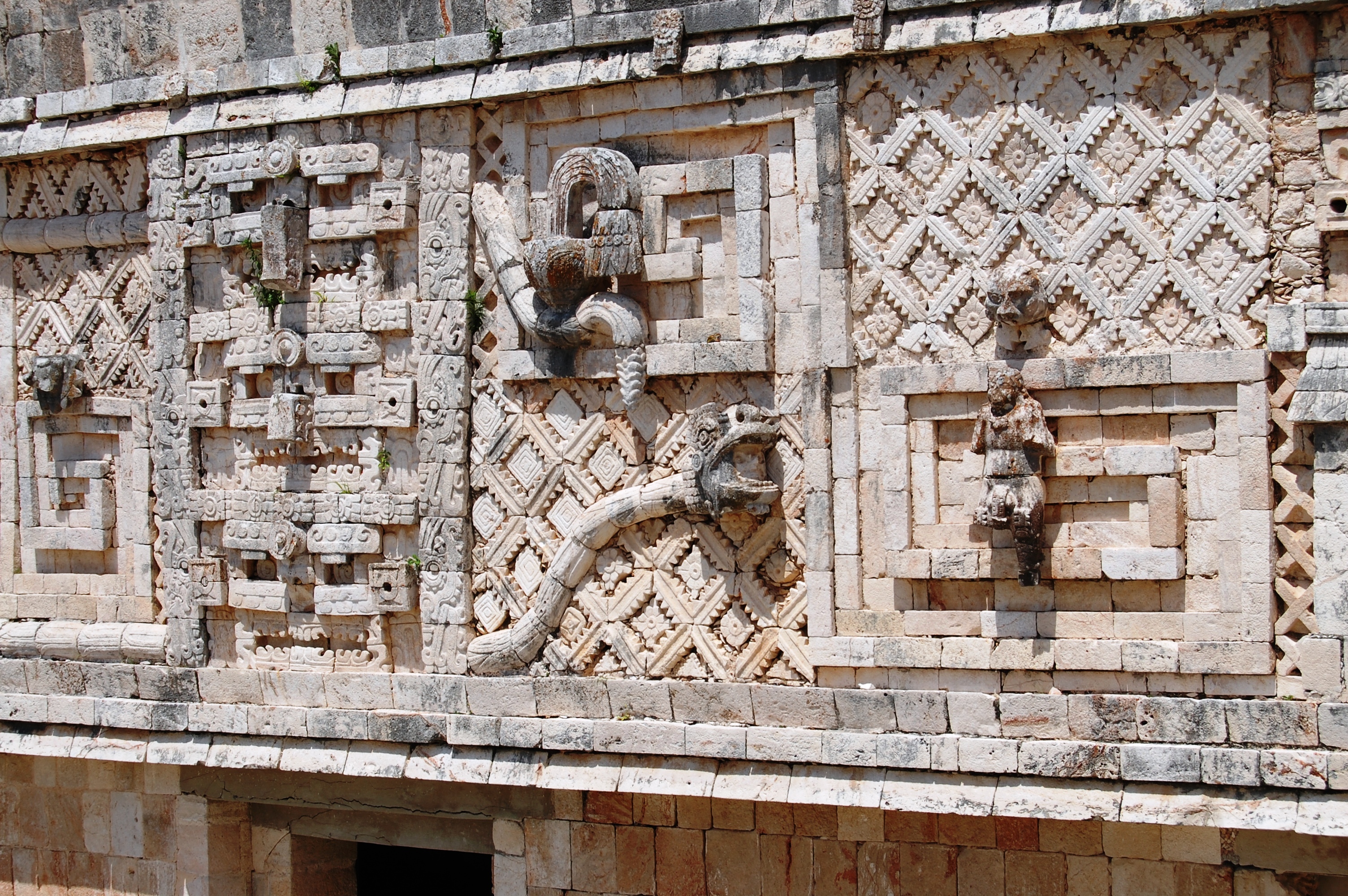 High Definition Uxmal wallpaper