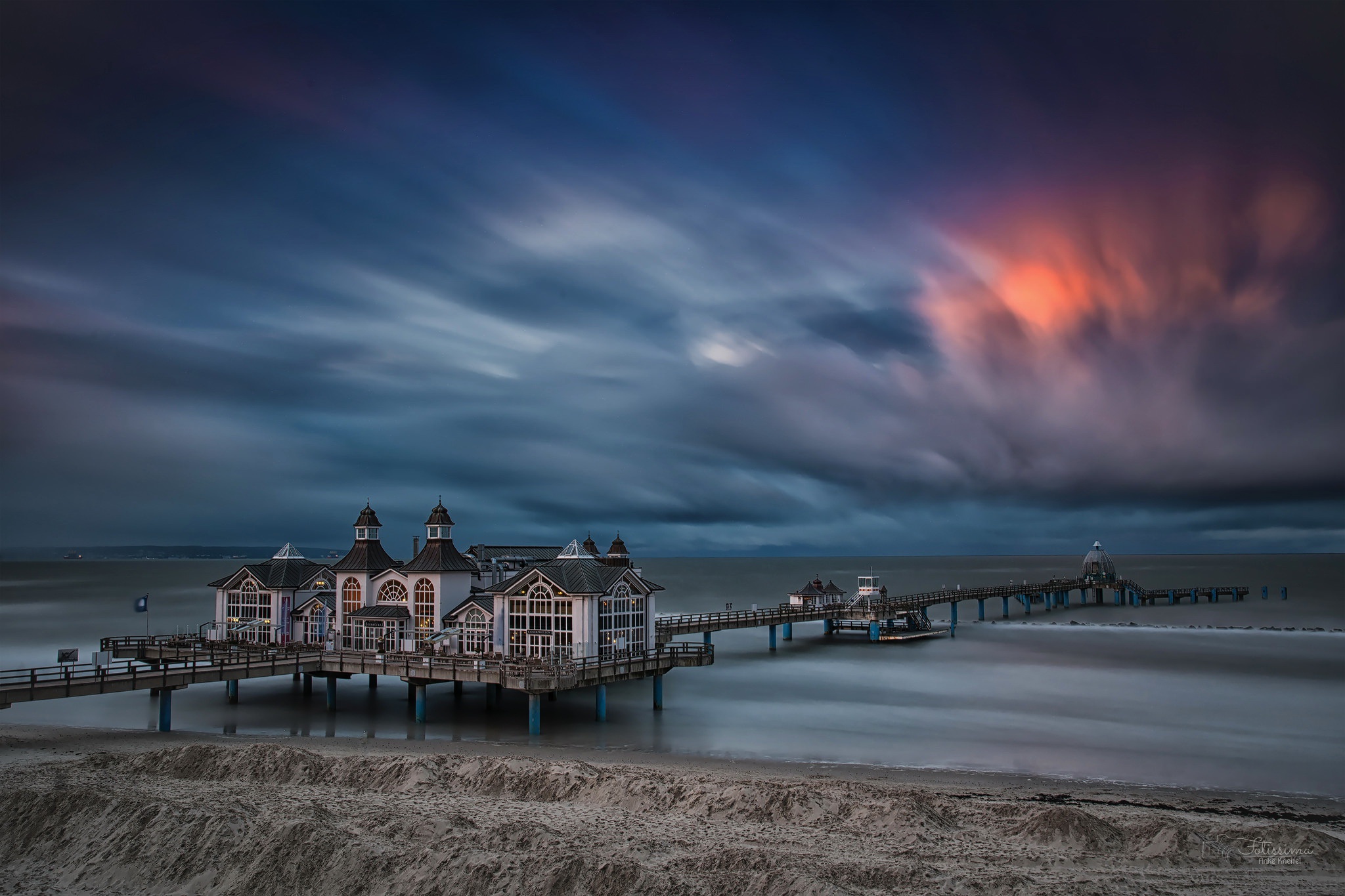 Download mobile wallpaper Sky, Sand, Horizon, Pier, Ocean, Cloud, Man Made for free.