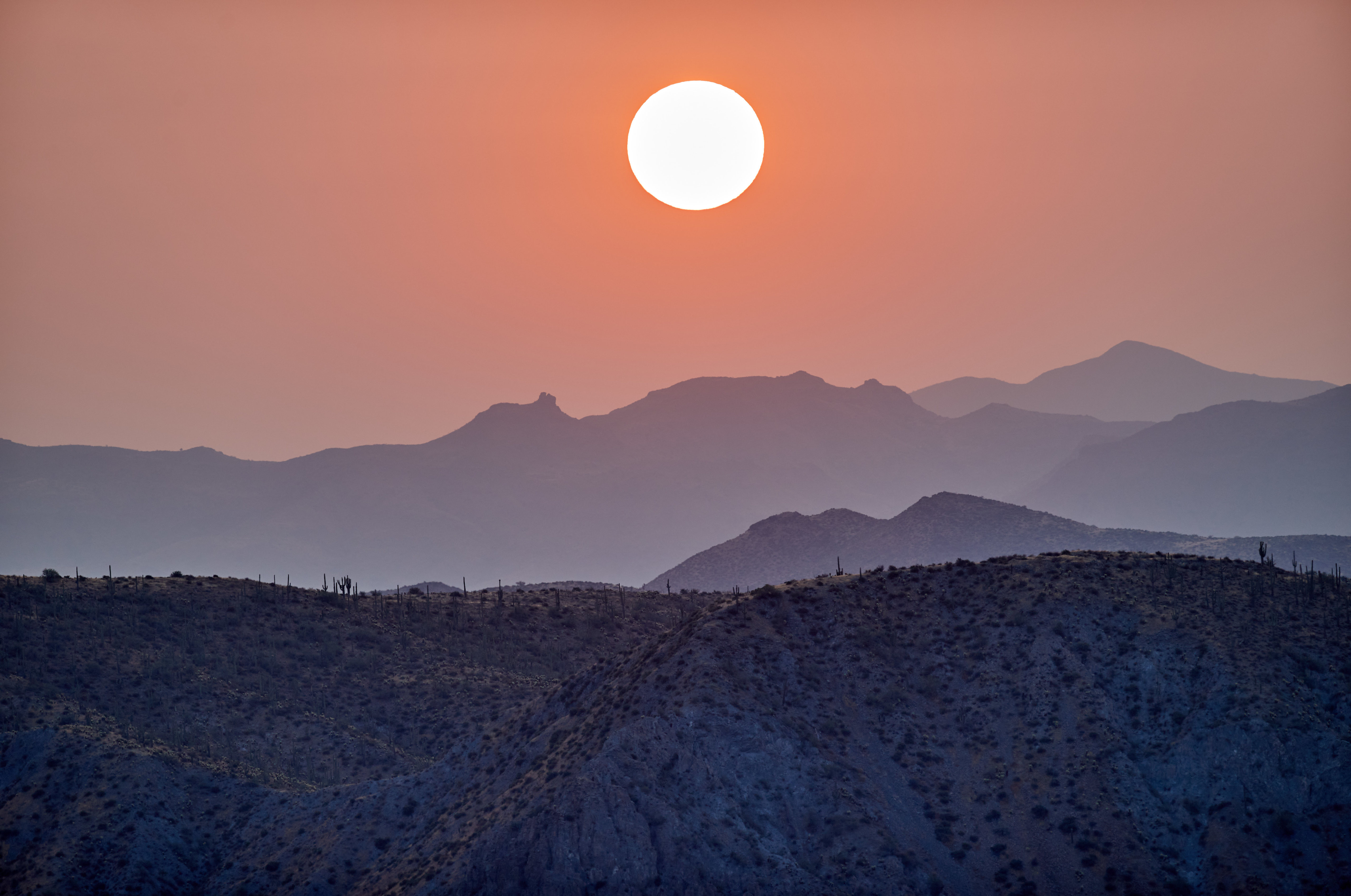 PCデスクトップに自然, 日没, 山脈, サン, 霧, 丘画像を無料でダウンロード