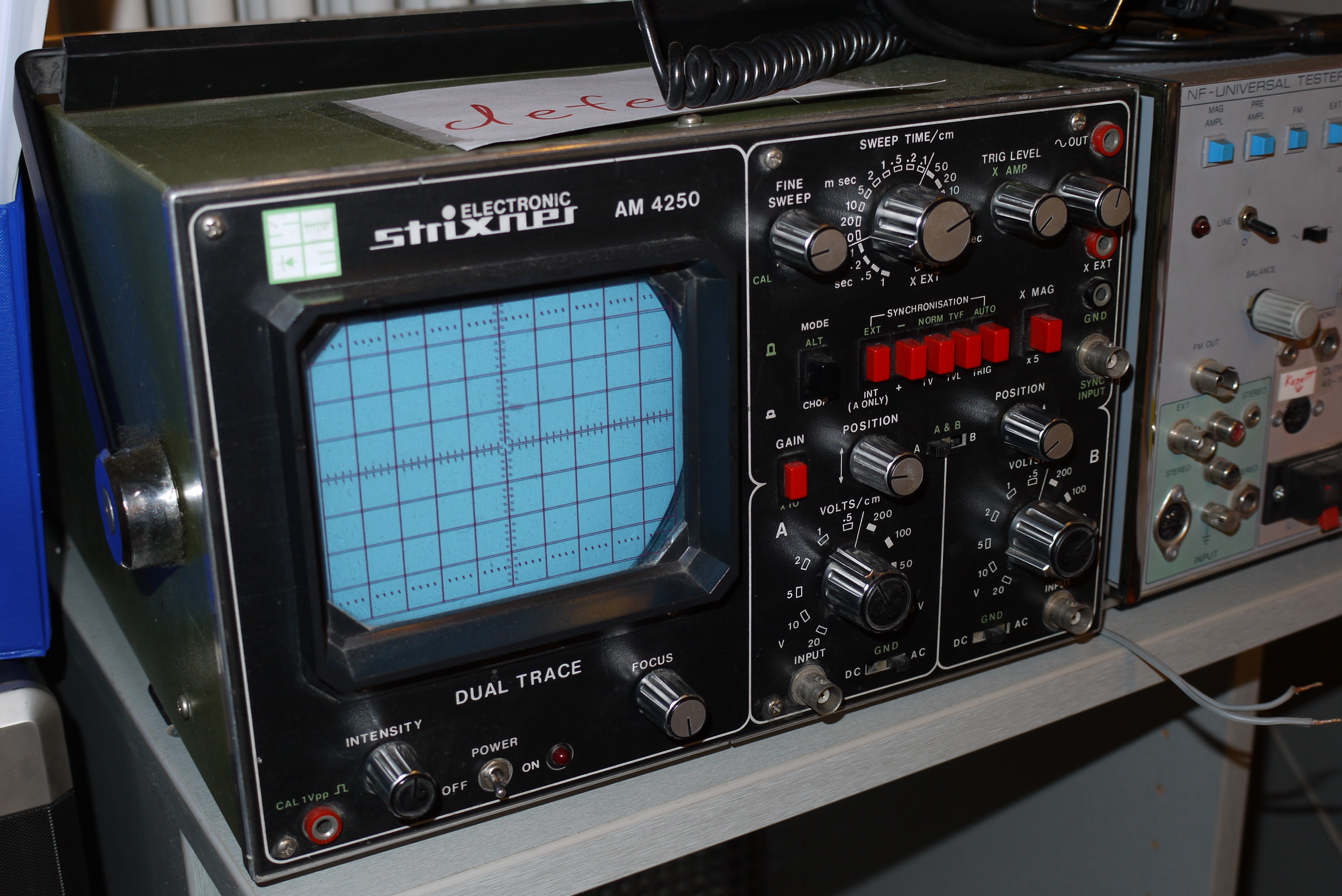 Télécharger des fonds d'écran Oscilloscope HD