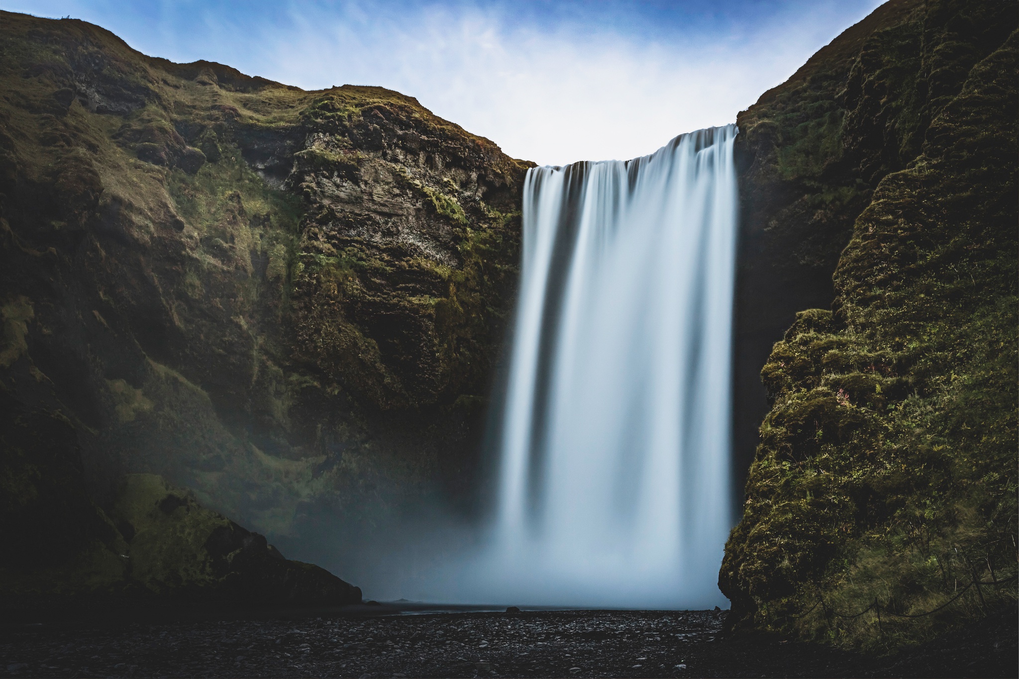 Descarga gratuita de fondo de pantalla para móvil de Naturaleza, Cascadas, Cascada, Acantilado, Tierra/naturaleza.