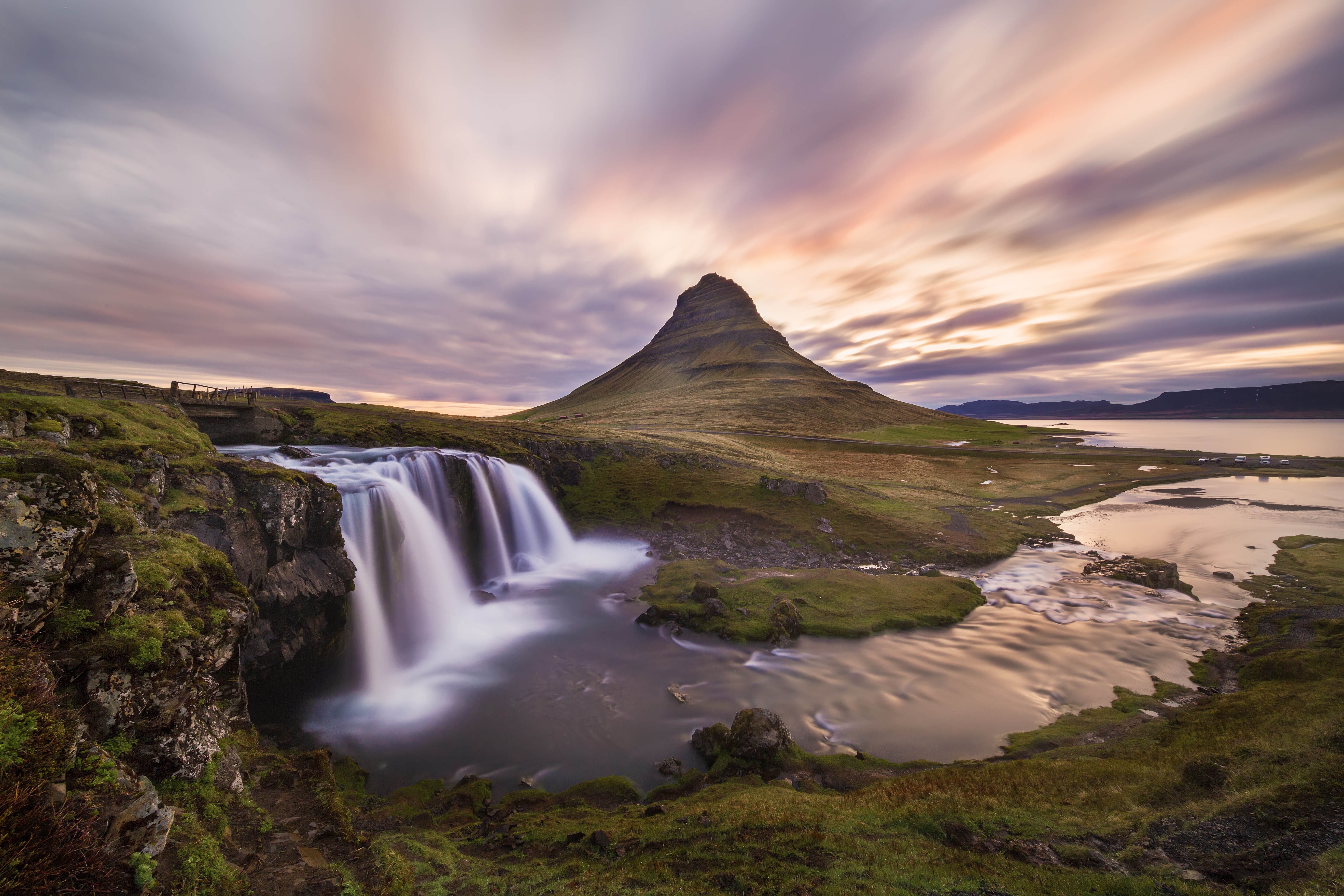 Laden Sie das Wasserfall, Island, Erde/natur, Kirkjufell-Bild kostenlos auf Ihren PC-Desktop herunter
