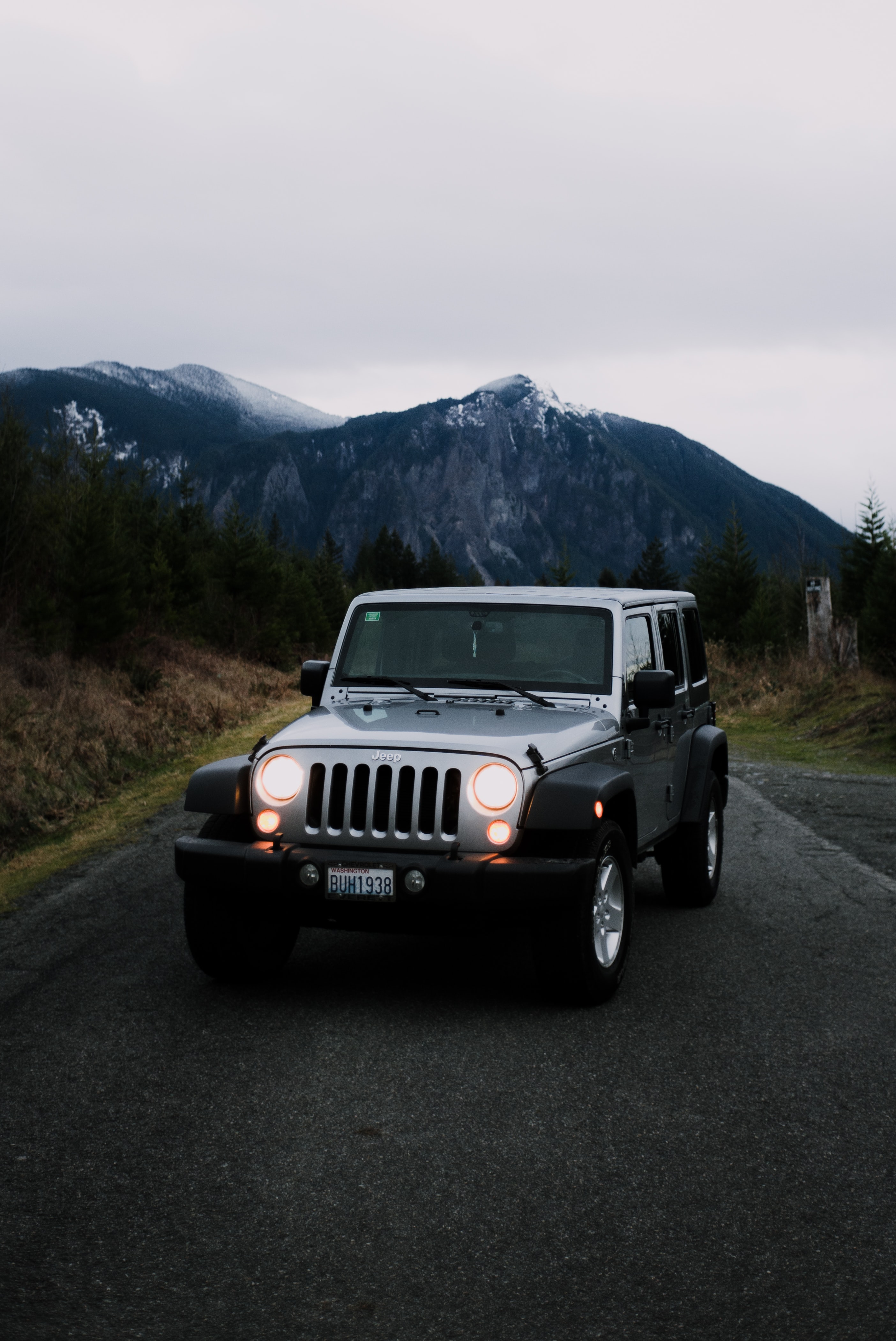 84963 скачать обои jeep, jeep wrangler, автомобиль, внедорожник, тачки (cars), серый - заставки и картинки бесплатно