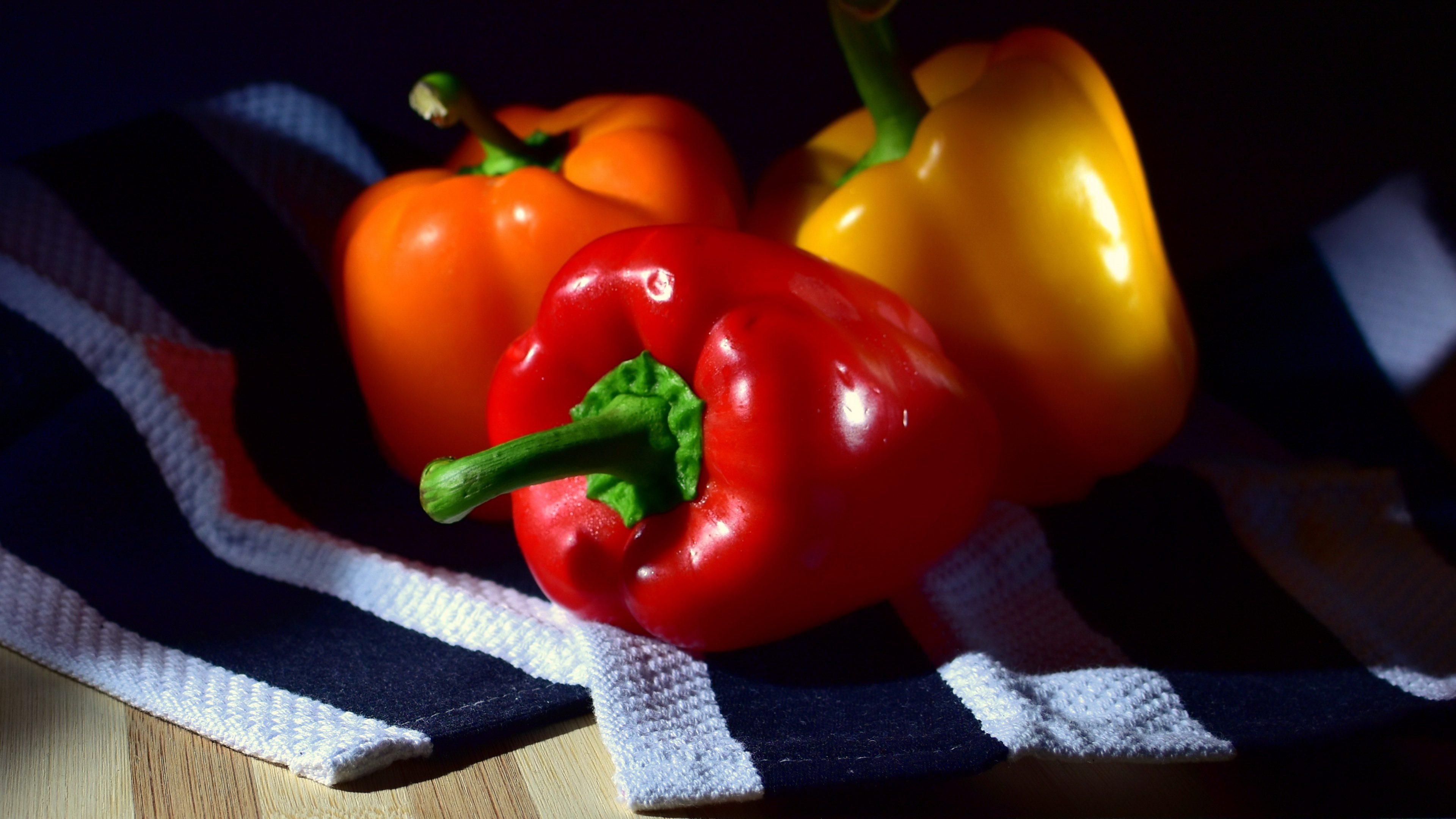 Download mobile wallpaper Food, Pepper for free.