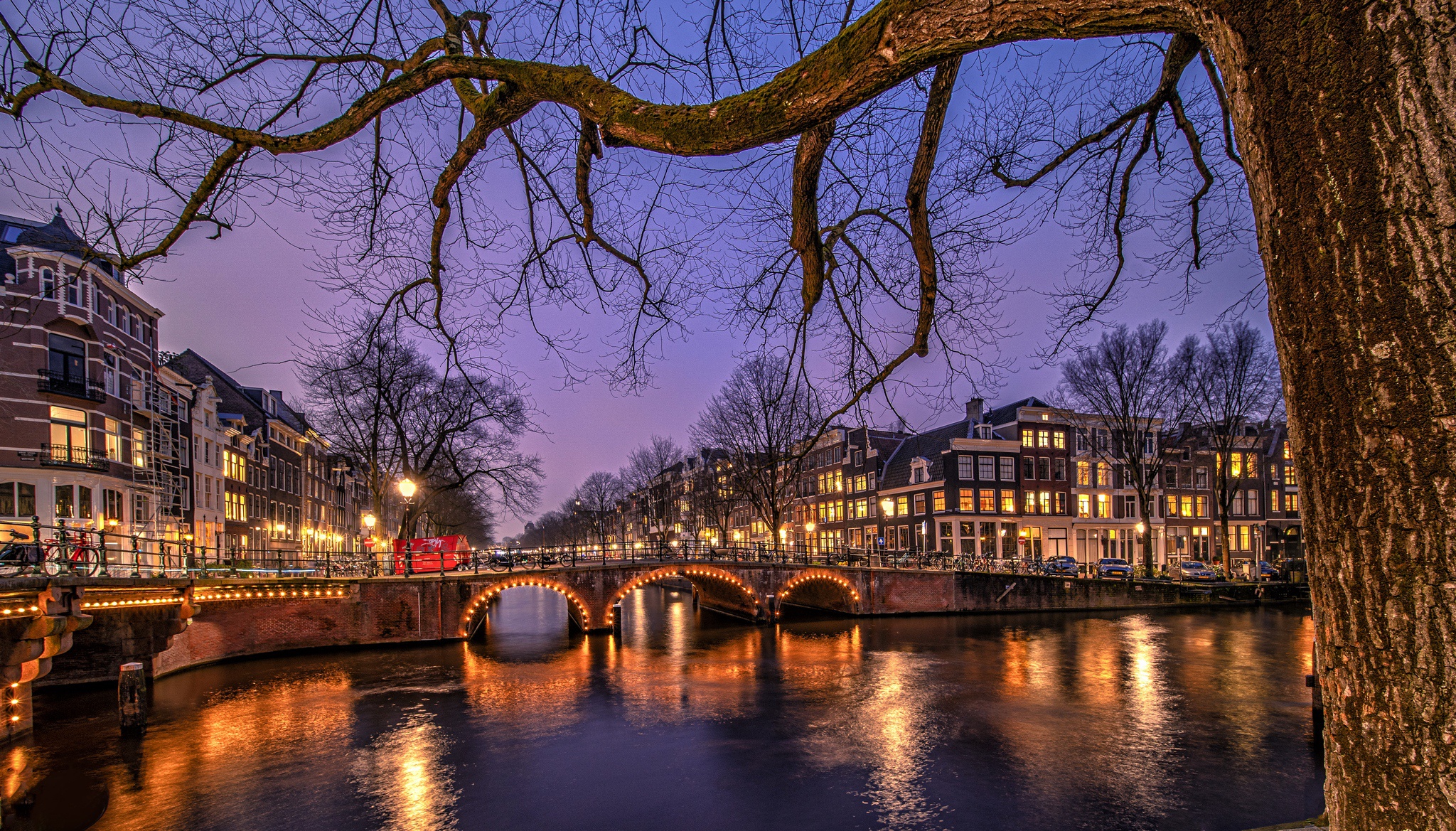 PCデスクトップに都市, 橋, 街, オランダ, アムステルダム, マンメイド, 運河画像を無料でダウンロード
