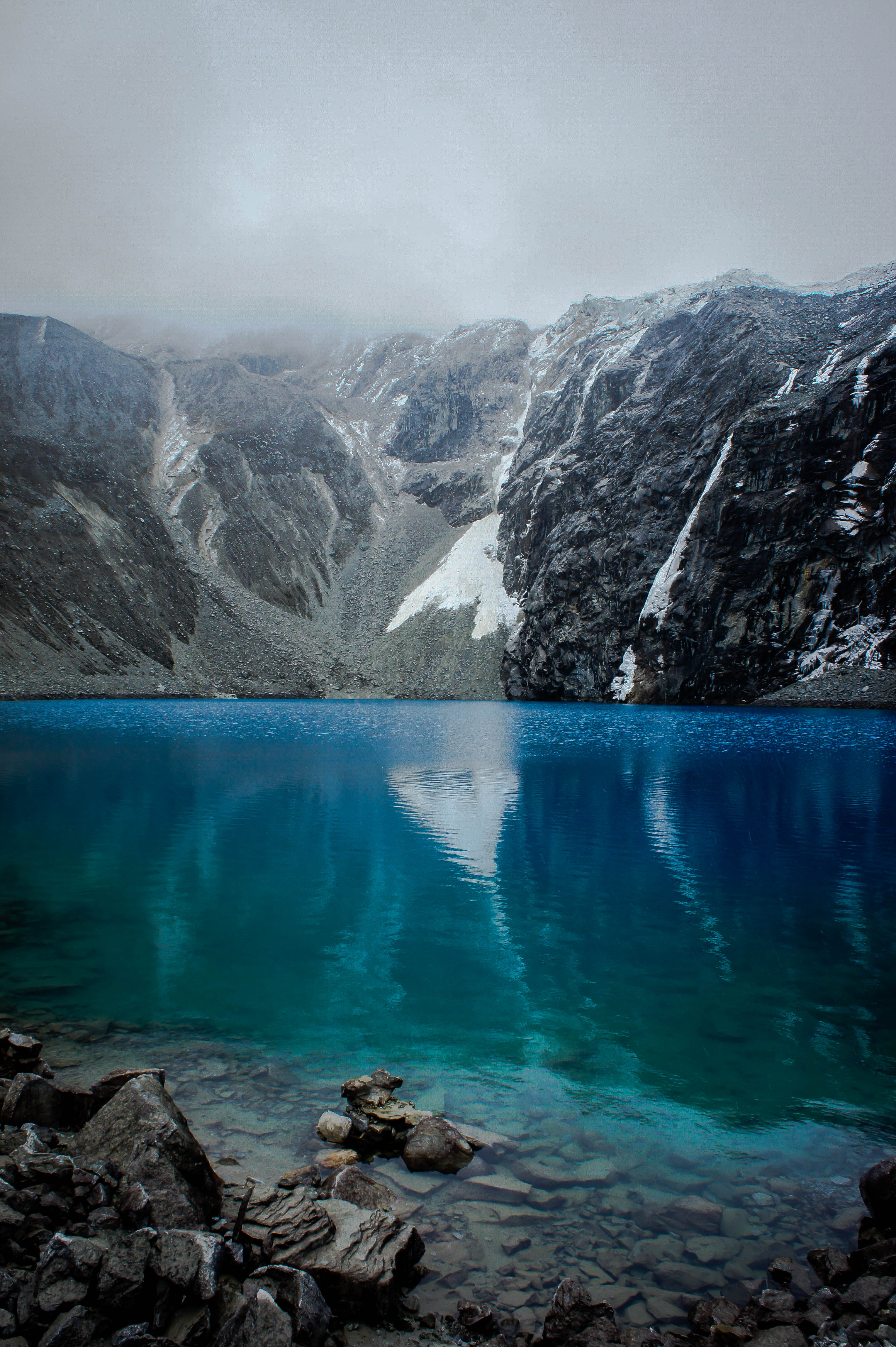 Free download wallpaper Stones, Clouds, Rocks, Nature, Lake, Mountains on your PC desktop