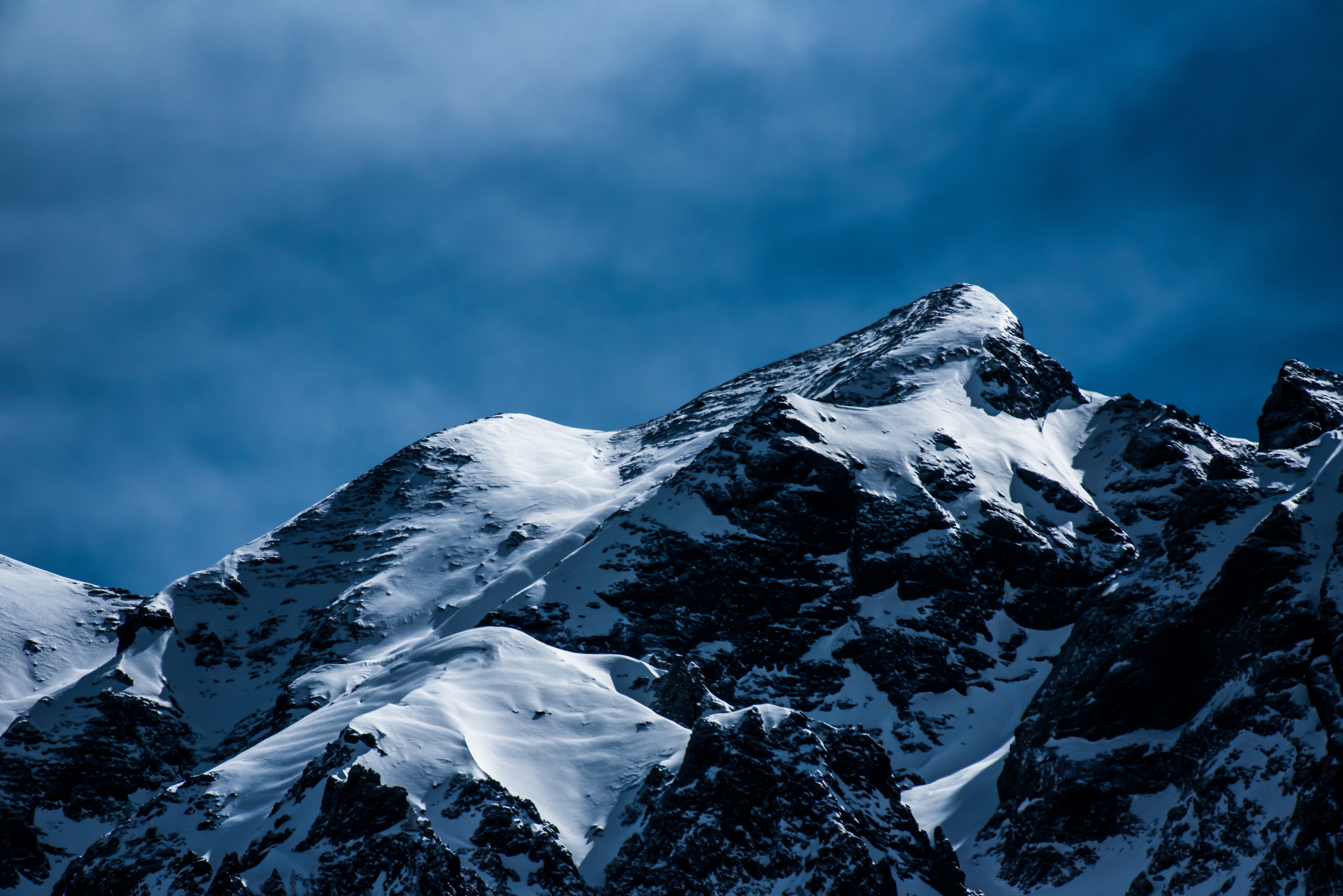 Laden Sie das Natur, Oberteile, Scheitelpunkt, Mountains, Schnee-Bild kostenlos auf Ihren PC-Desktop herunter