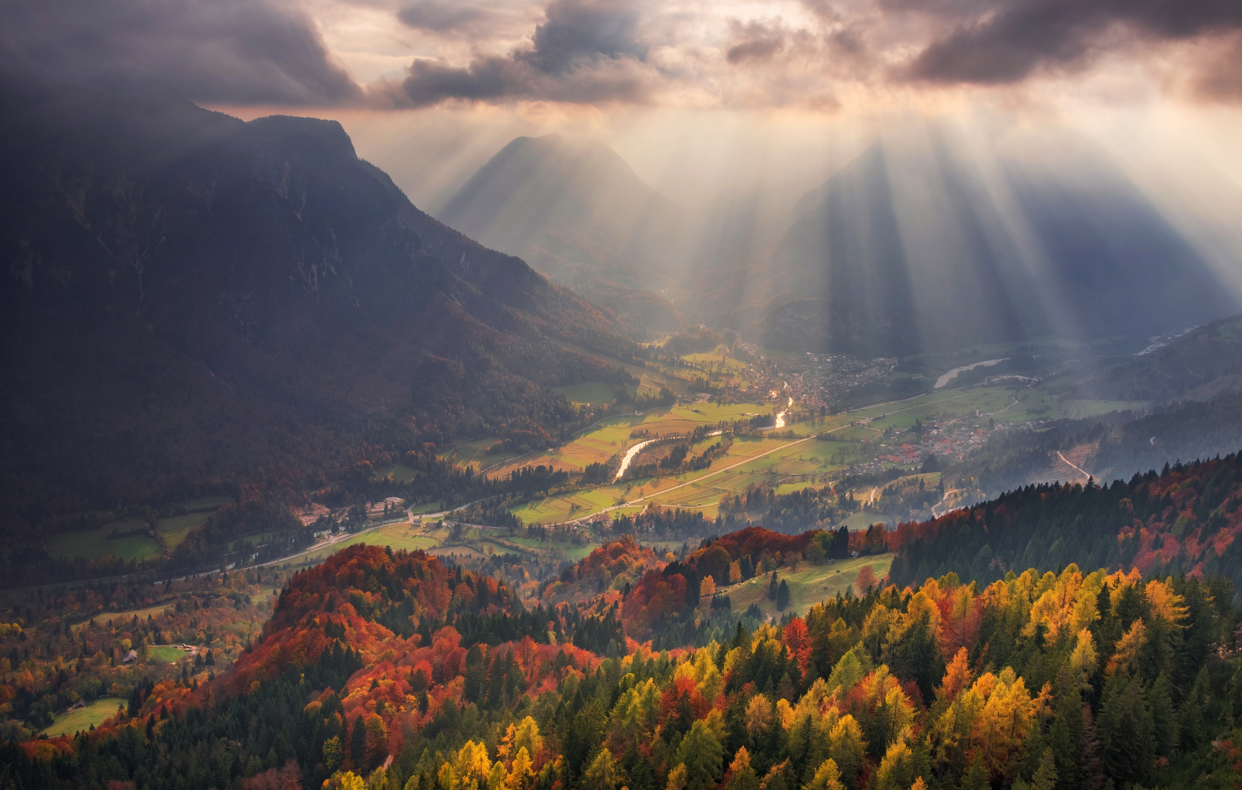Free download wallpaper Landscape, Nature, Mountain, Forest, Valley, Photography, Sunbeam on your PC desktop