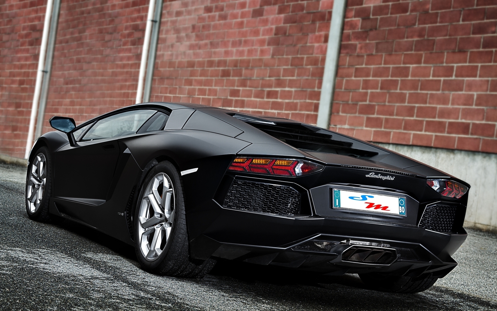 Free download wallpaper Vehicles, Lamborghini Aventador Lp 700 4 on your PC desktop