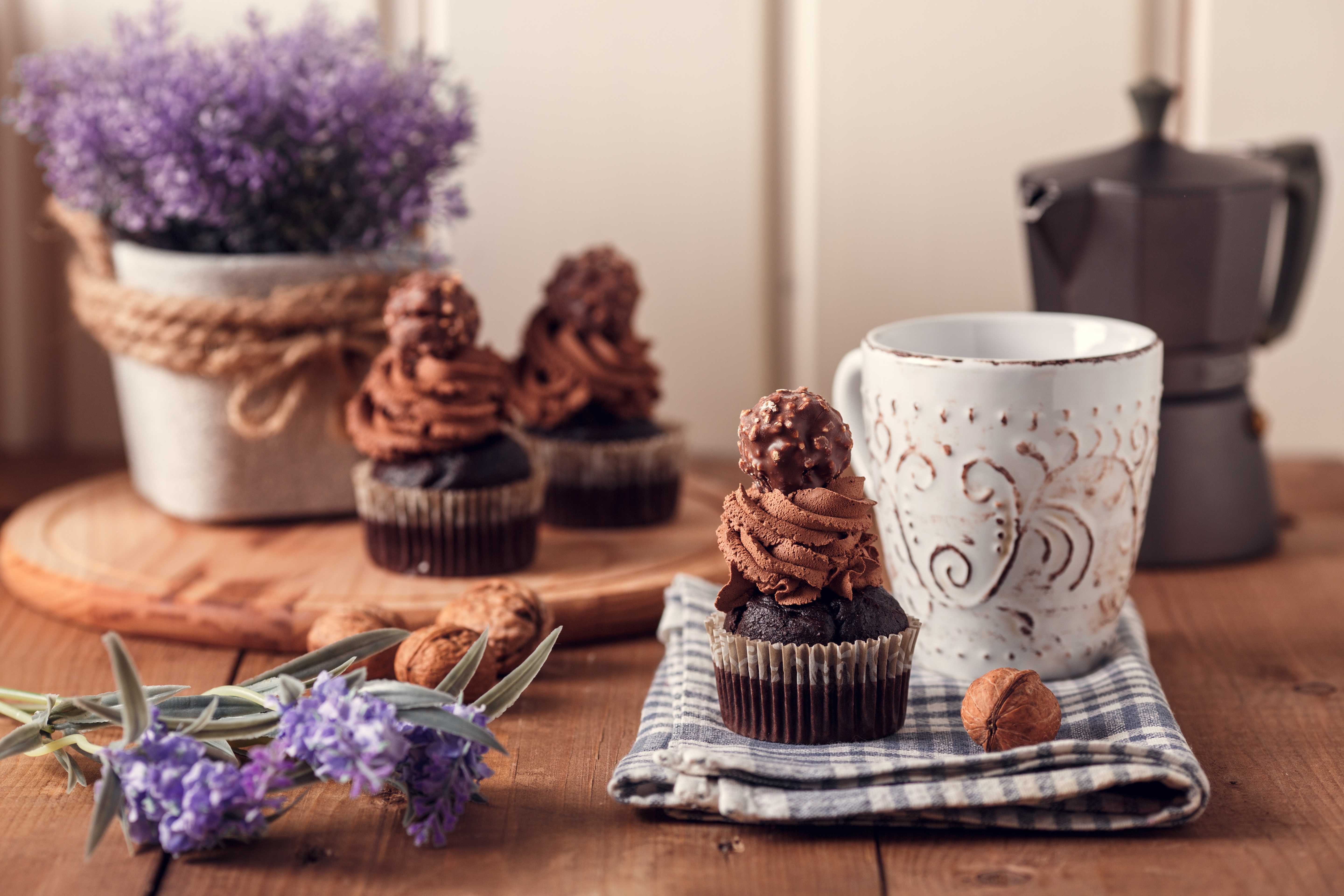 Laden Sie das Schokolade, Süßigkeiten, Cupcake, Nahrungsmittel, Stillleben-Bild kostenlos auf Ihren PC-Desktop herunter