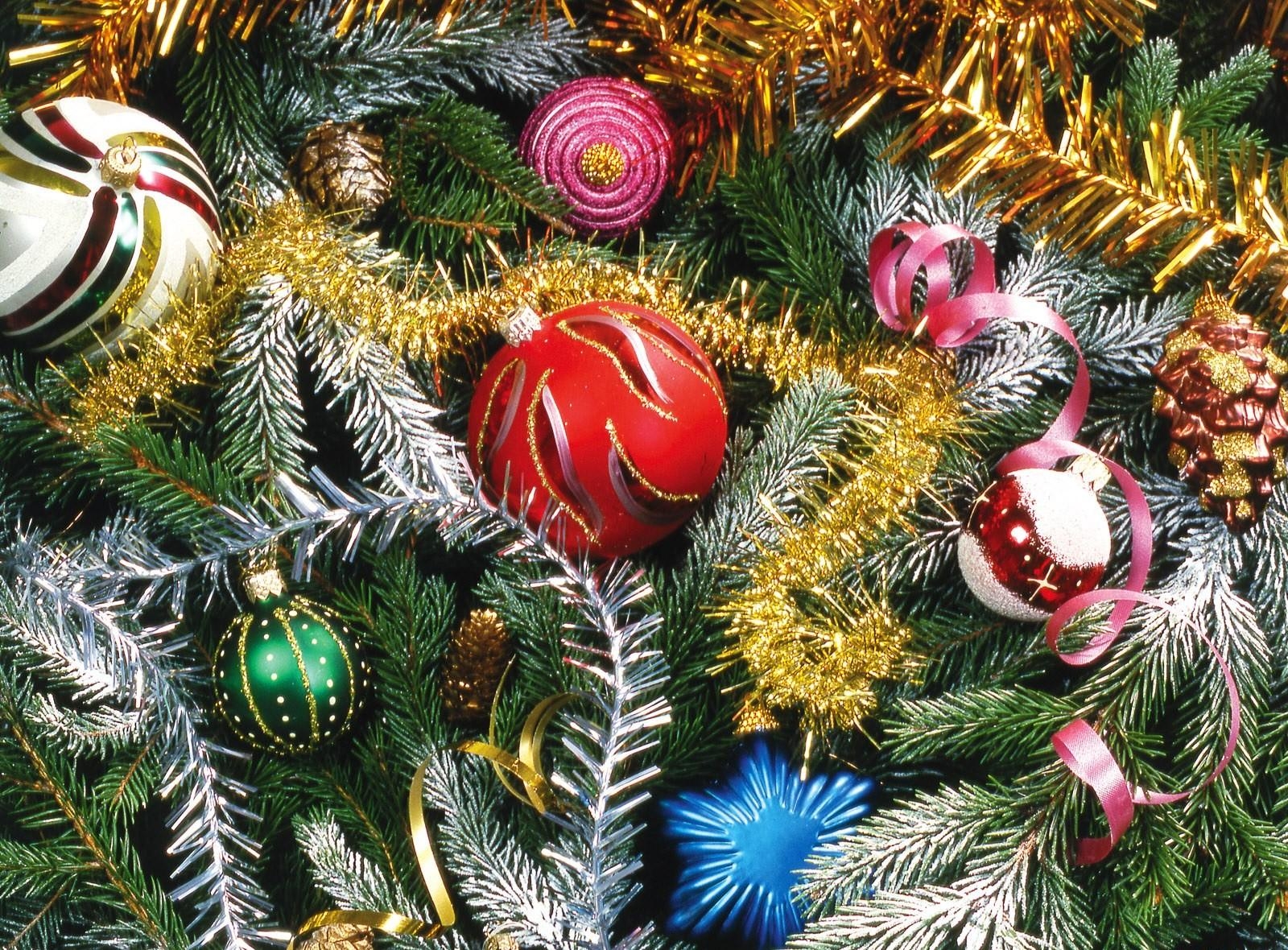 Full HD Christmas Tree Toys Background