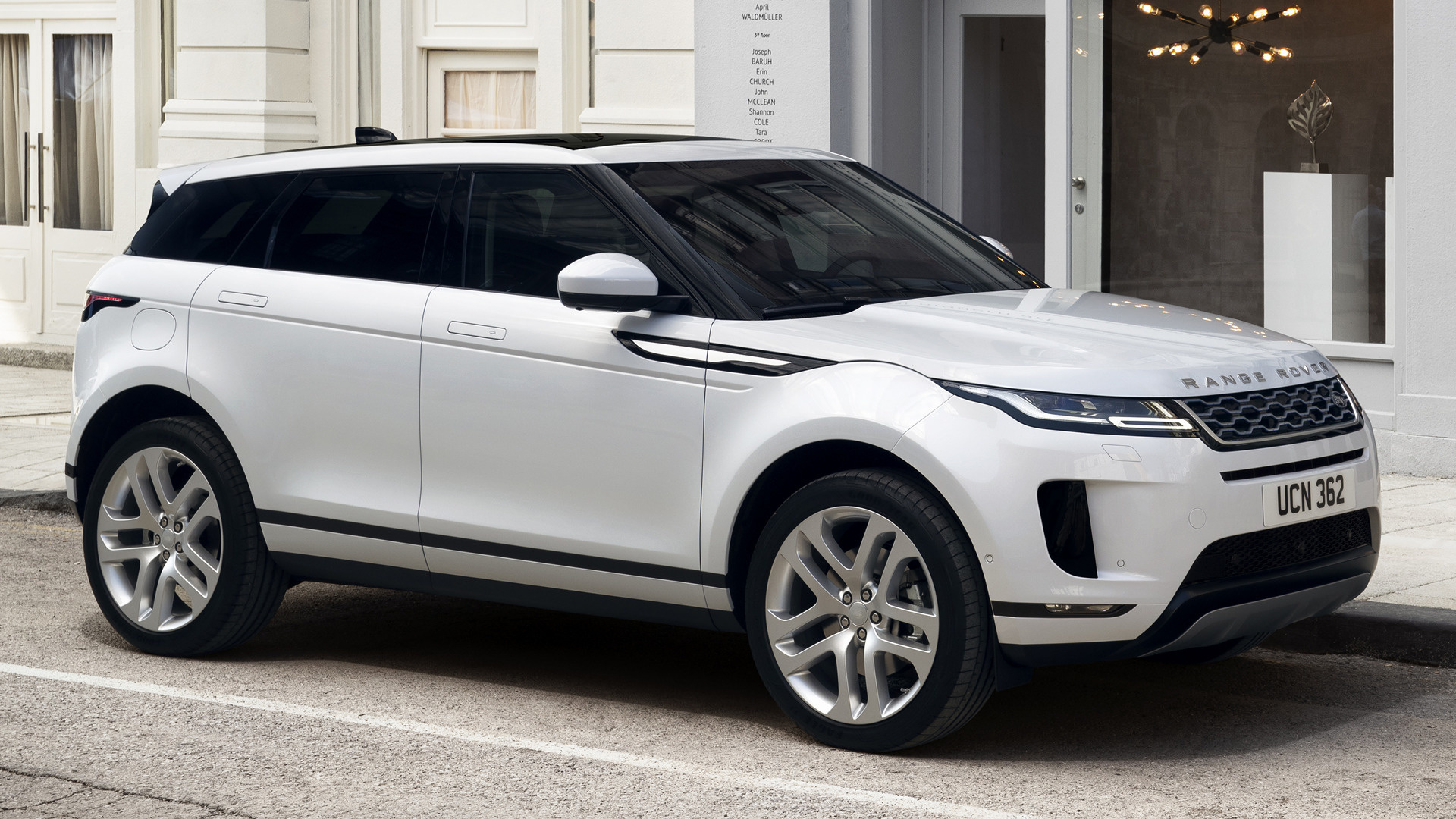Download mobile wallpaper Range Rover, Car, Suv, Vehicles, White Car, Range Rover Evoque, Crossover Car, Subcompact Car for free.