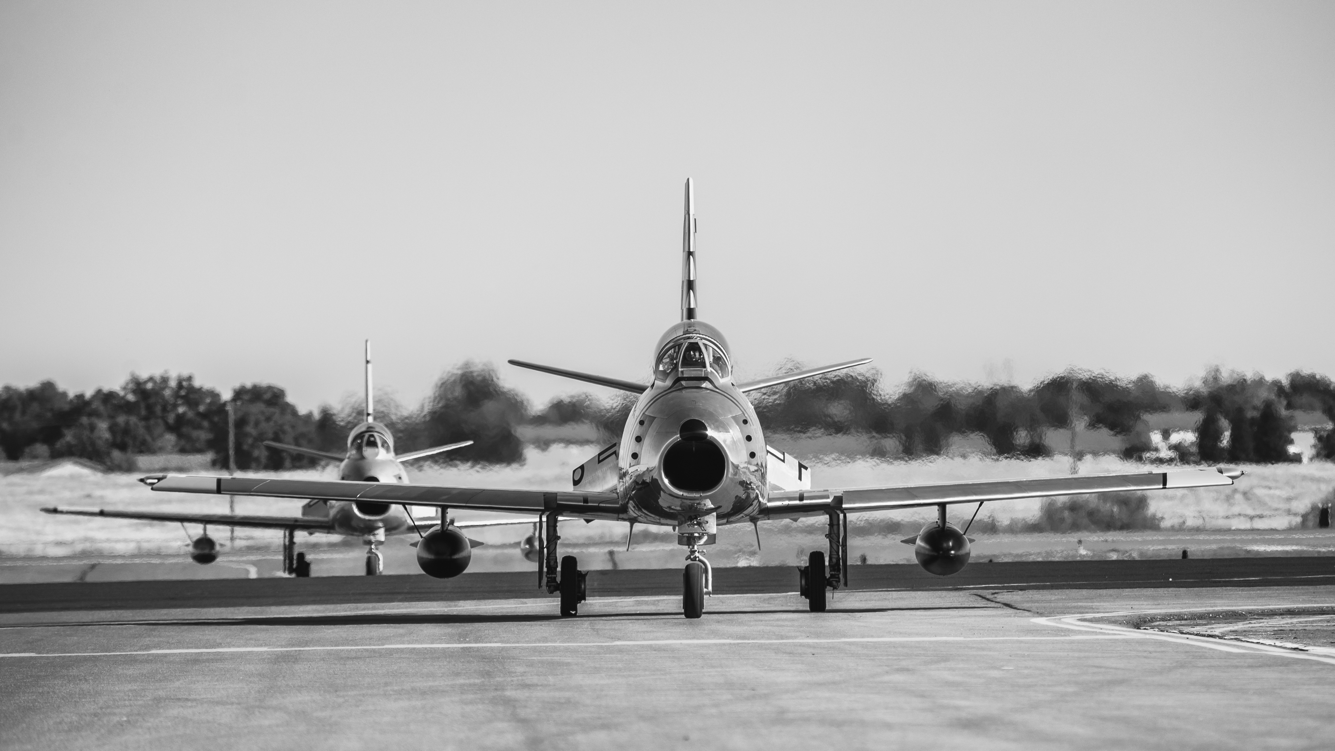 Популярные заставки и фоны Североамериканский F 86 Sabre на компьютер