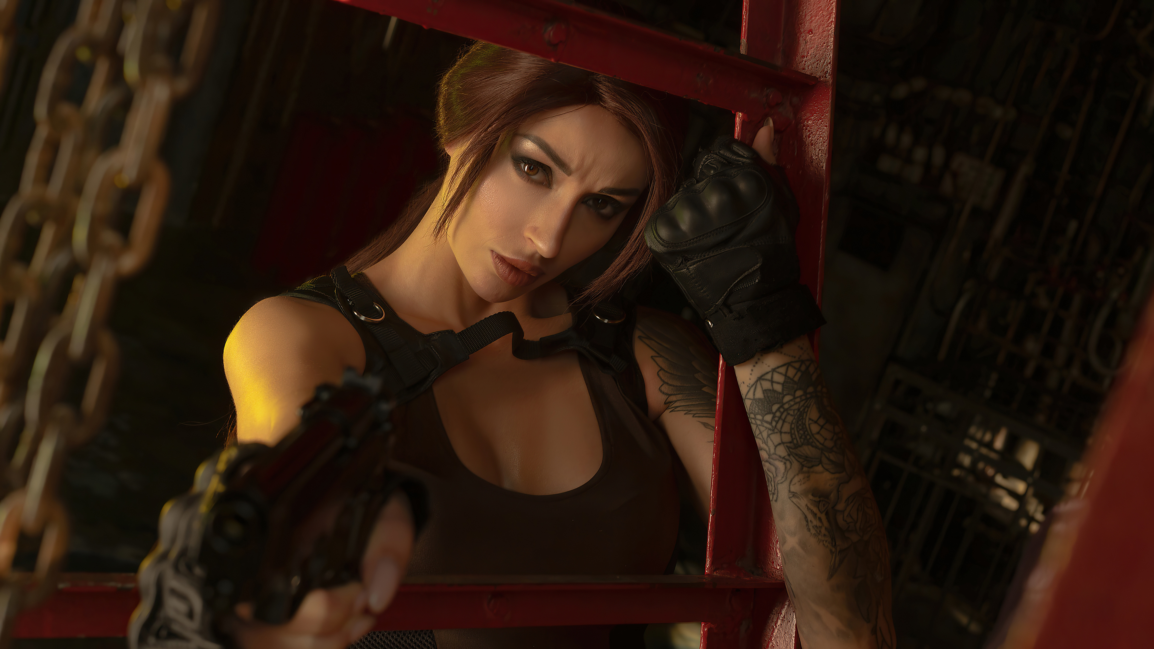 Laden Sie das Tätowierung, Brünette, Frauen, Lara Croft, Cosplay, Grabräuber-Bild kostenlos auf Ihren PC-Desktop herunter