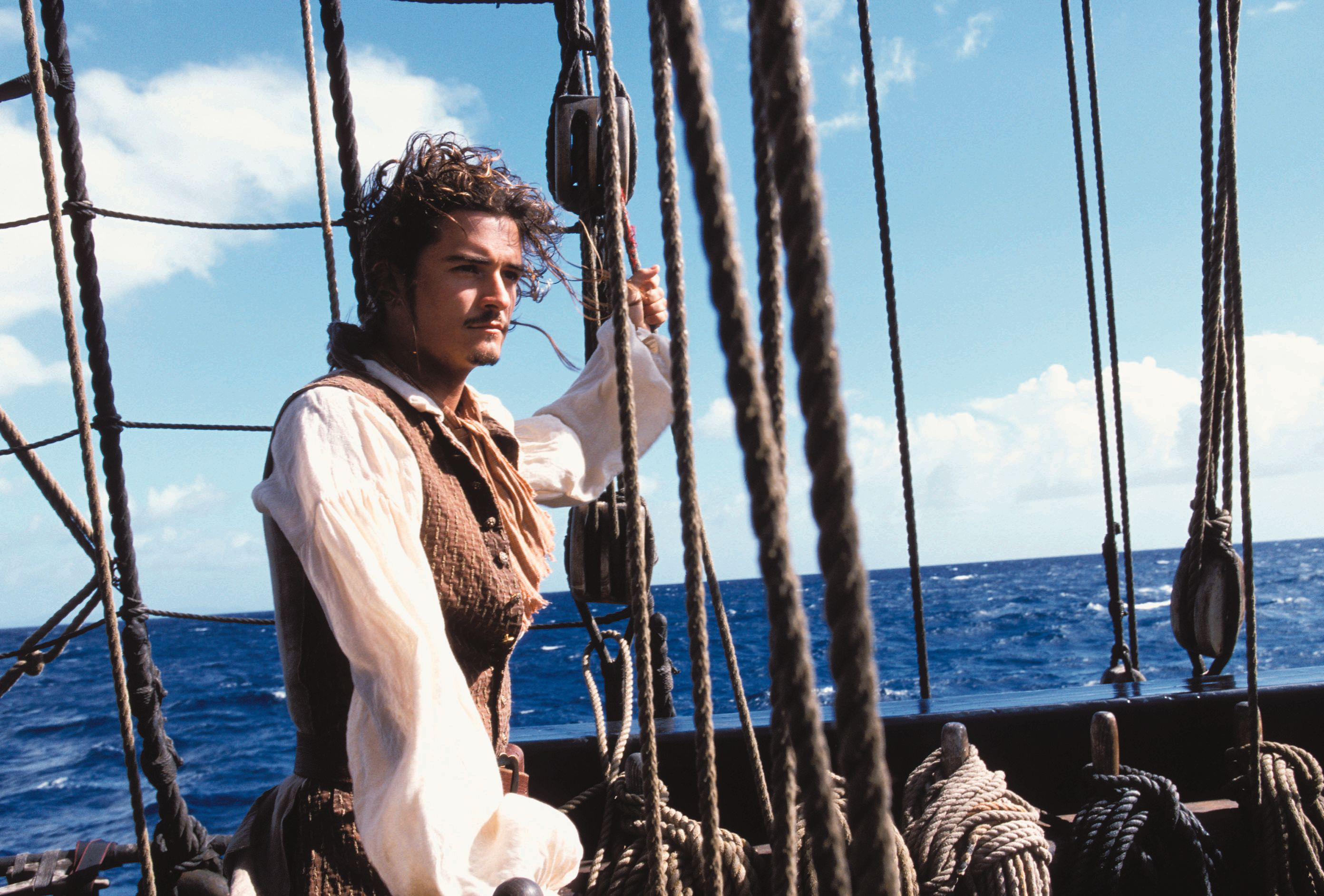movie, pirates of the caribbean: the curse of the black pearl, orlando bloom, will turner, pirates of the caribbean