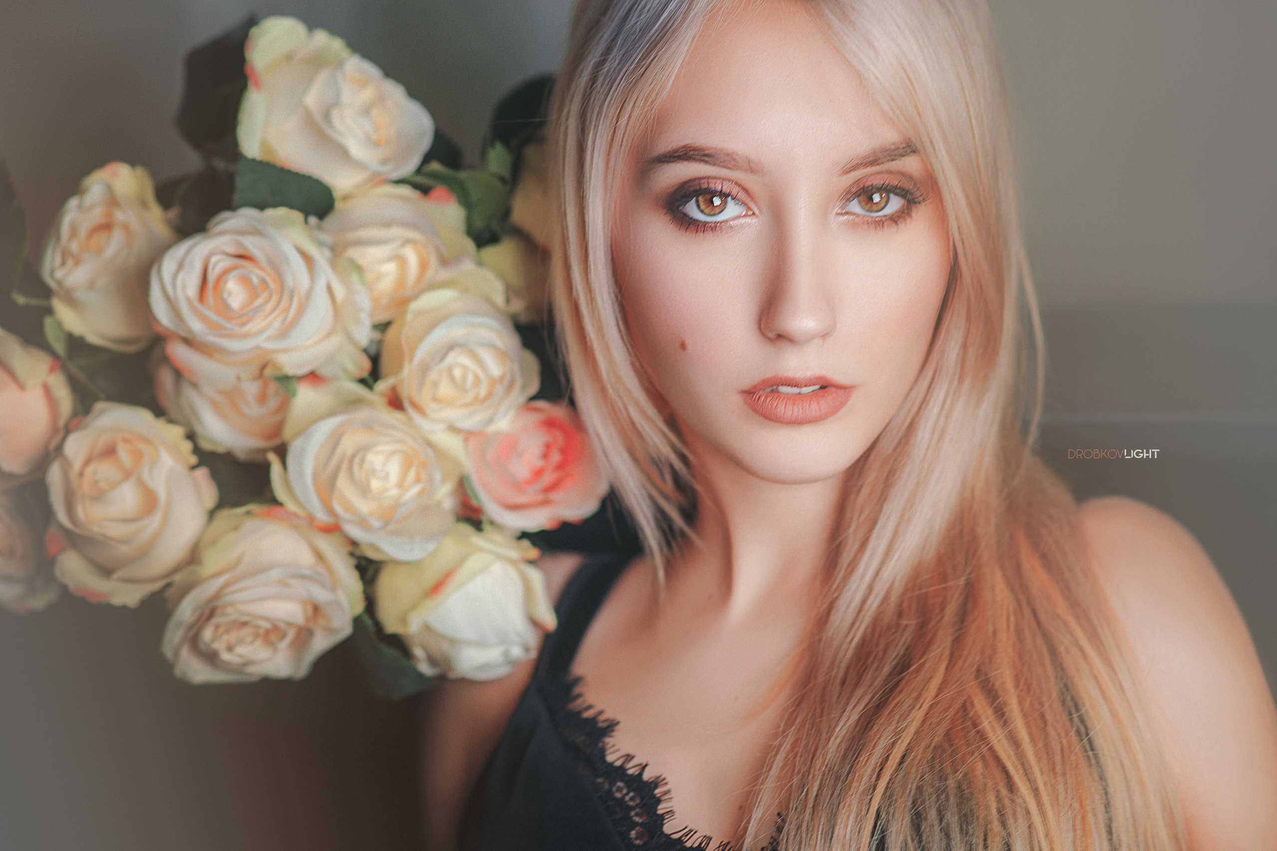 Descarga gratuita de fondo de pantalla para móvil de Rosa, Flor, Retrato, Cara, Modelo, Mujeres, Pelo, Rubia, Cristina Ladyko.