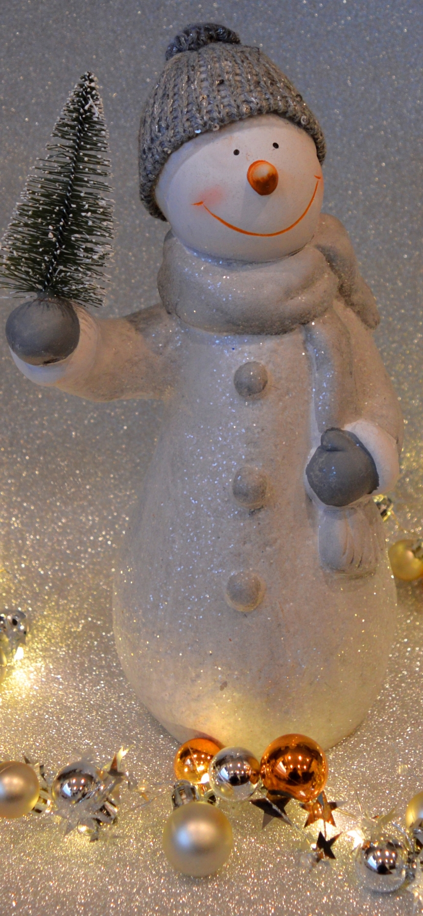 Download mobile wallpaper Snowman, Figurine, Photography, Christmas Ornaments for free.