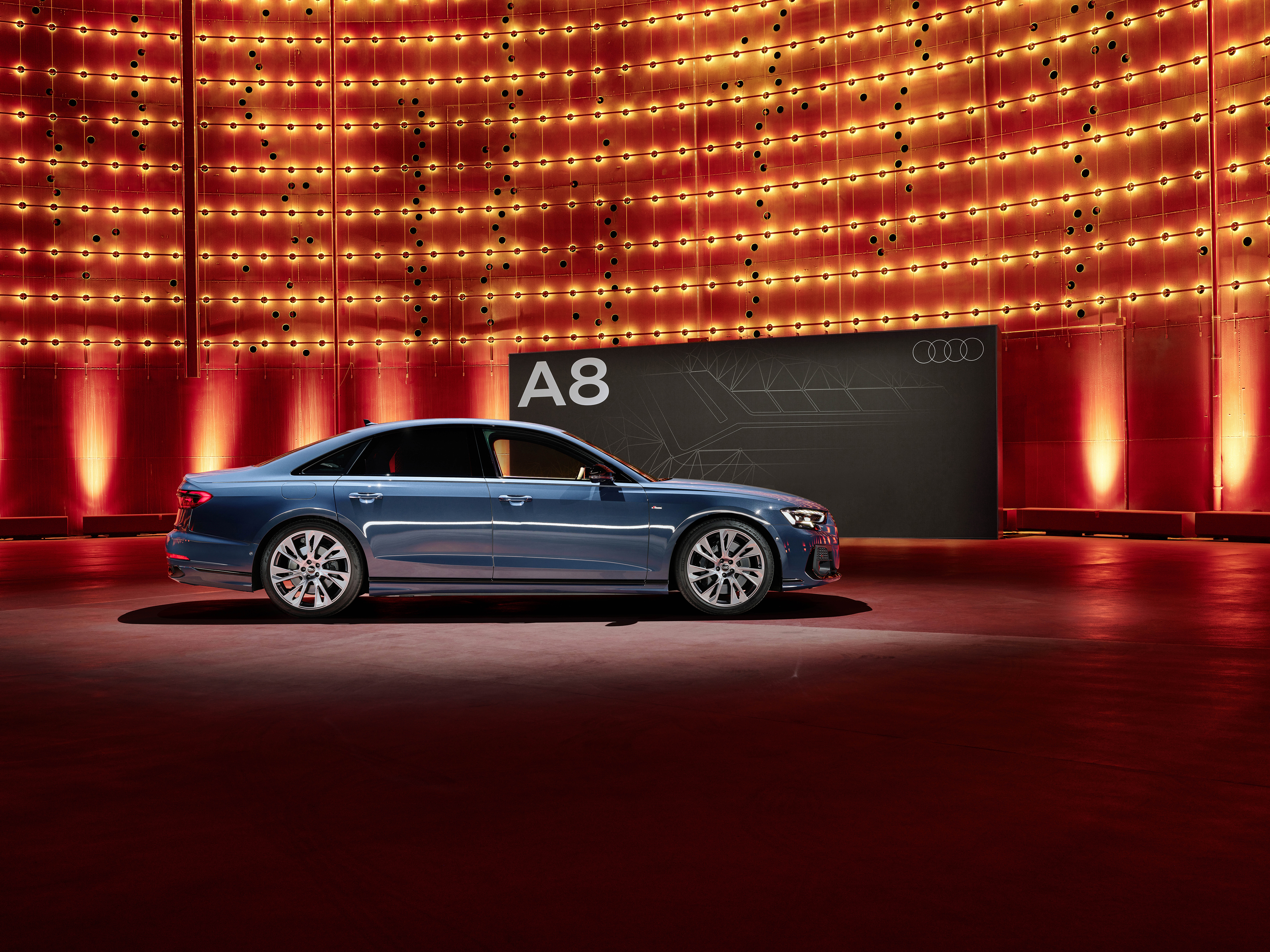 Téléchargez des papiers peints mobile Audi, Véhicules, Audi A8, Audi A8 Quattro S Line gratuitement.