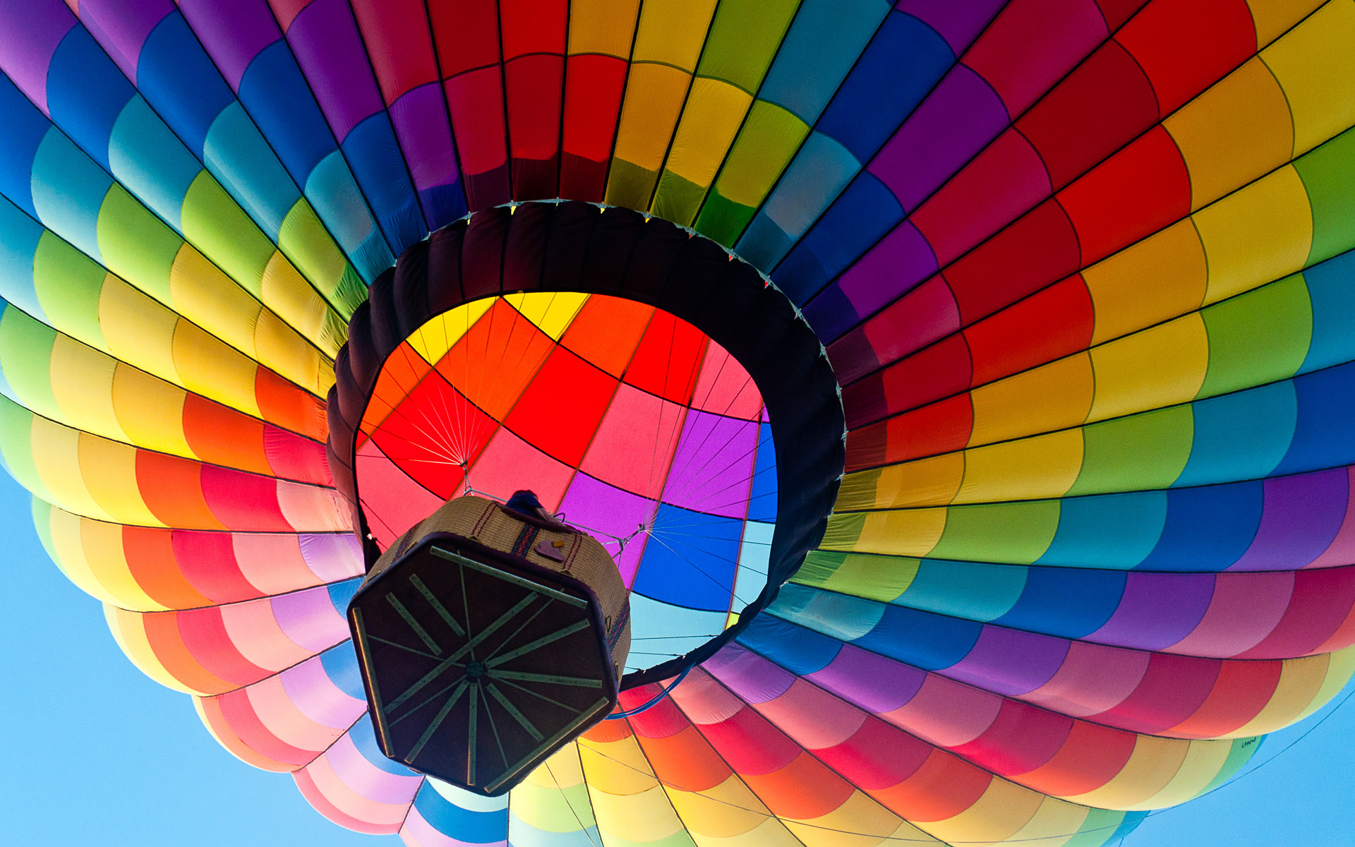 Free download wallpaper Vehicles, Hot Air Balloon on your PC desktop