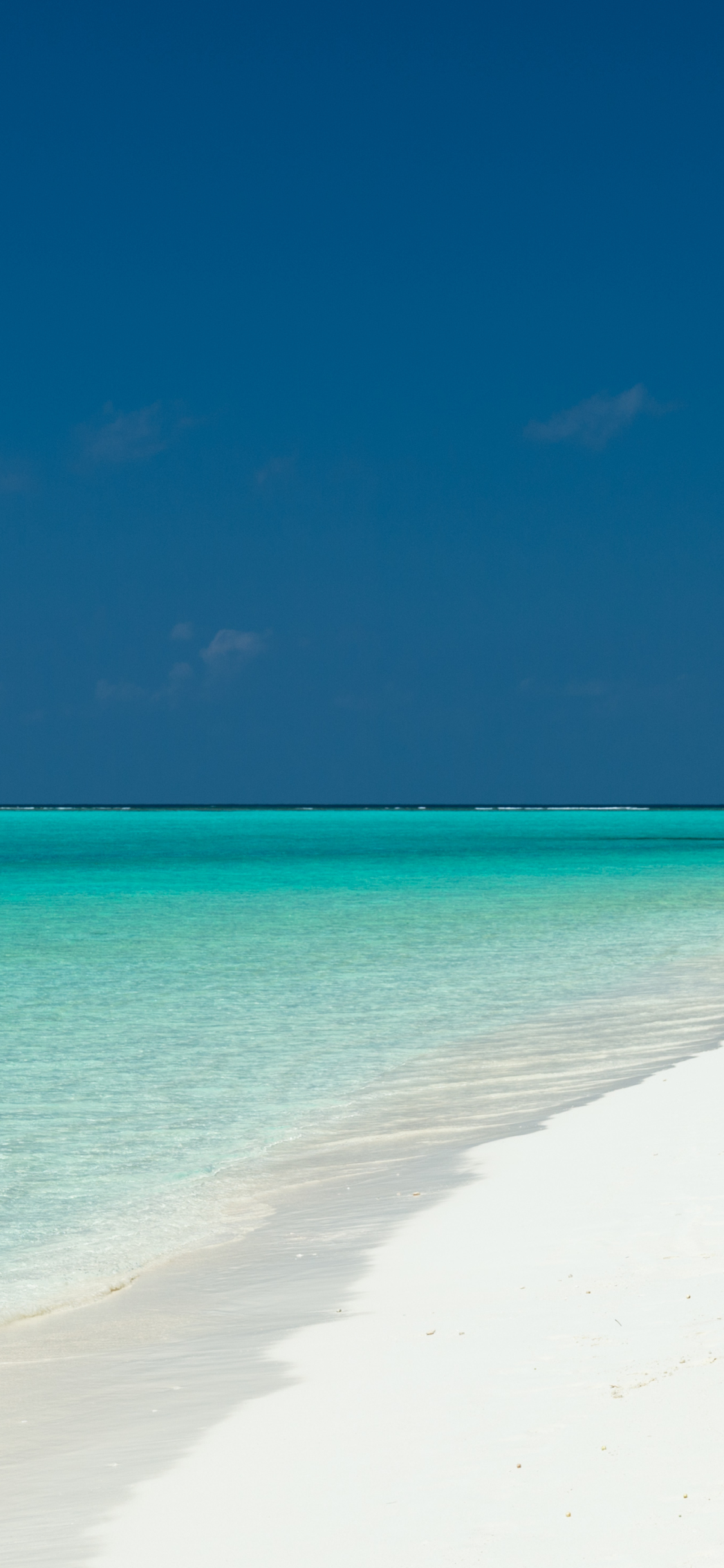 Скачать картинку Море, Горизонт, Океан, Тропический, Мальдивы, Бирюзовый, Земля/природа в телефон бесплатно.