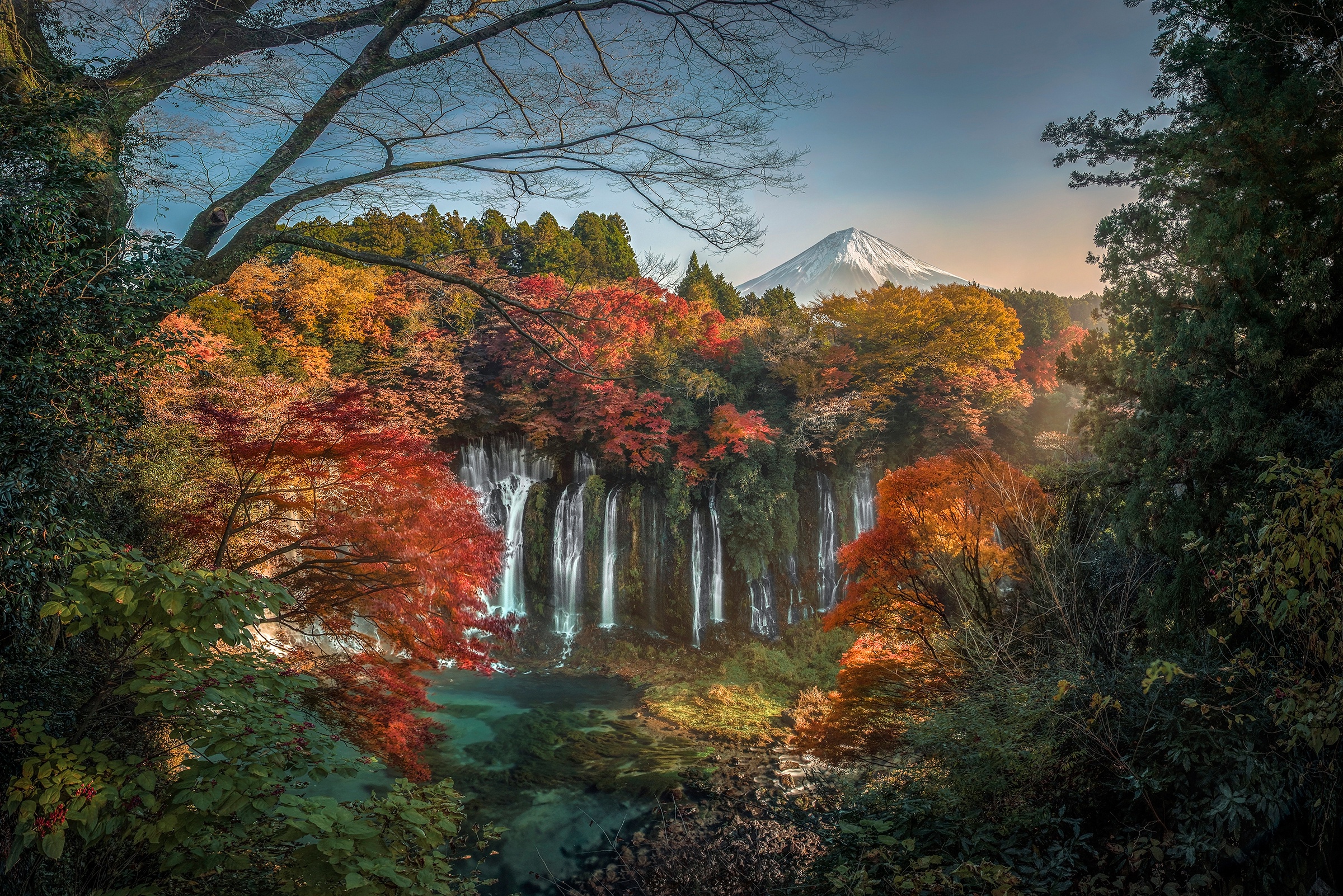 1034504 скачать обои фудзияма, осень, земля/природа, водопад шираито, япония - заставки и картинки бесплатно