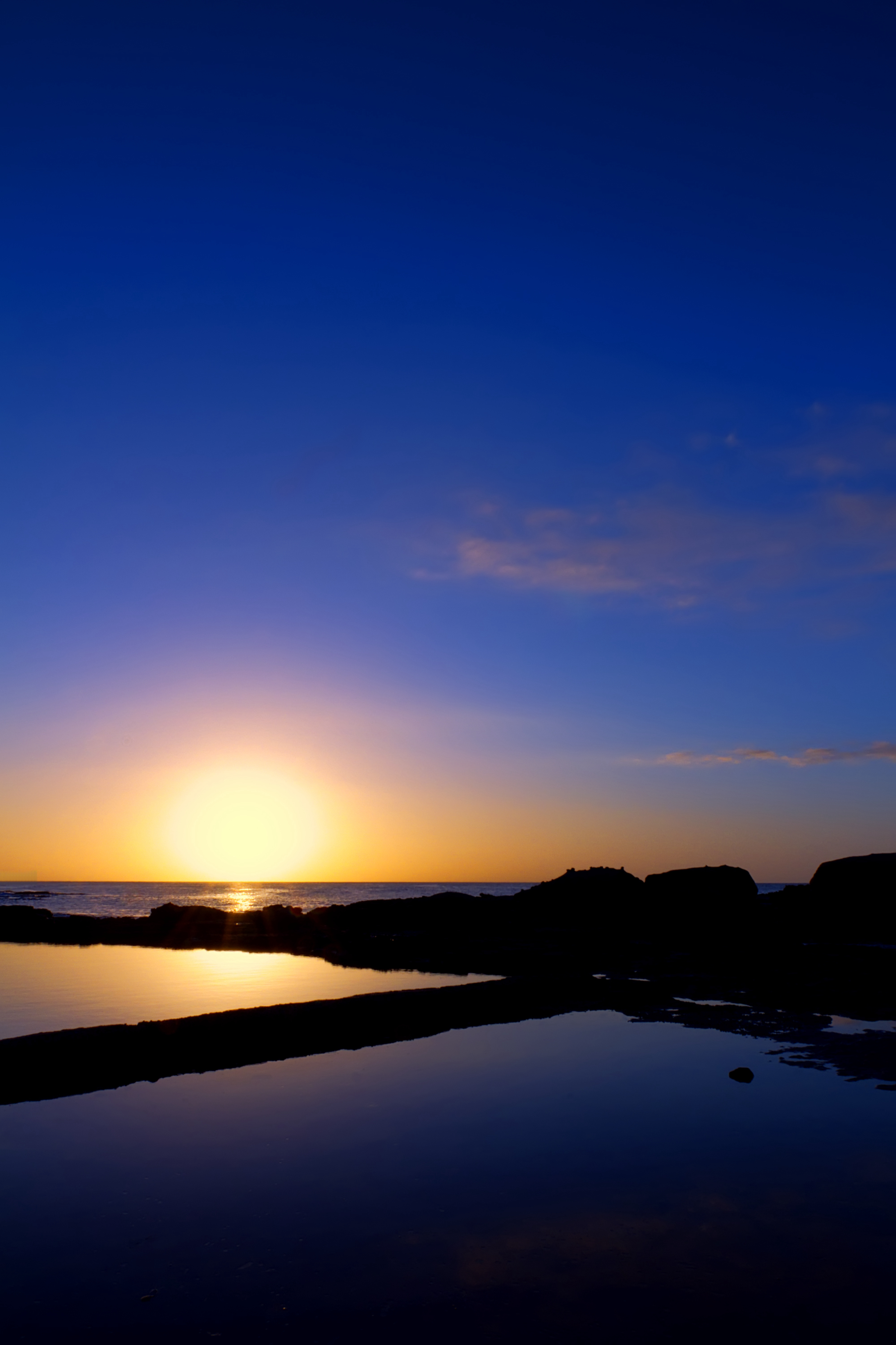 119792 descargar imagen naturaleza, puesta del sol, mar, las rocas, rocas, horizonte, contornos, silencio: fondos de pantalla y protectores de pantalla gratis