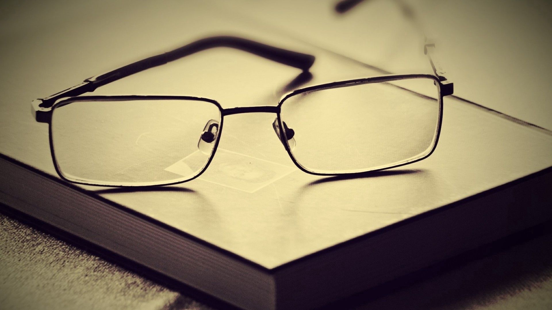 miscellanea, miscellaneous, book, lenses, glasses, spectacles, frame, setting