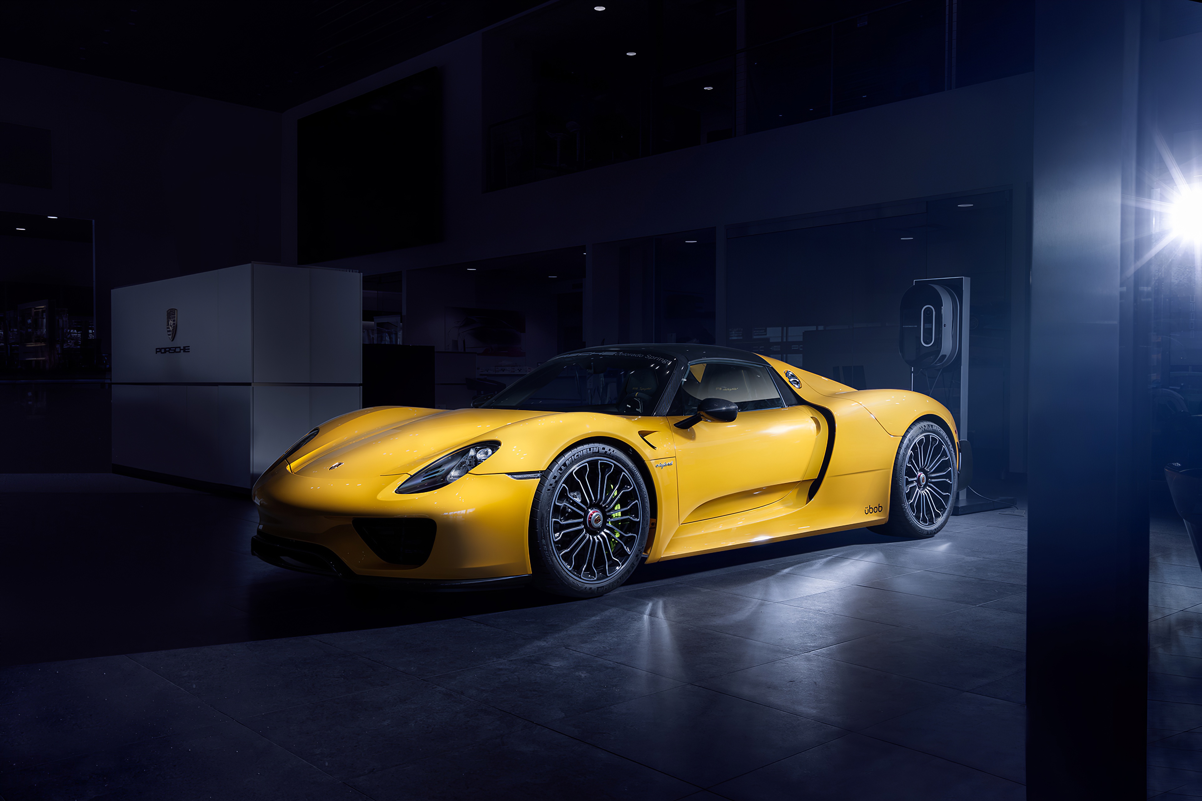 Download mobile wallpaper Porsche, Car, Supercar, Vehicles, Yellow Car, Porsche 918 Spyder for free.