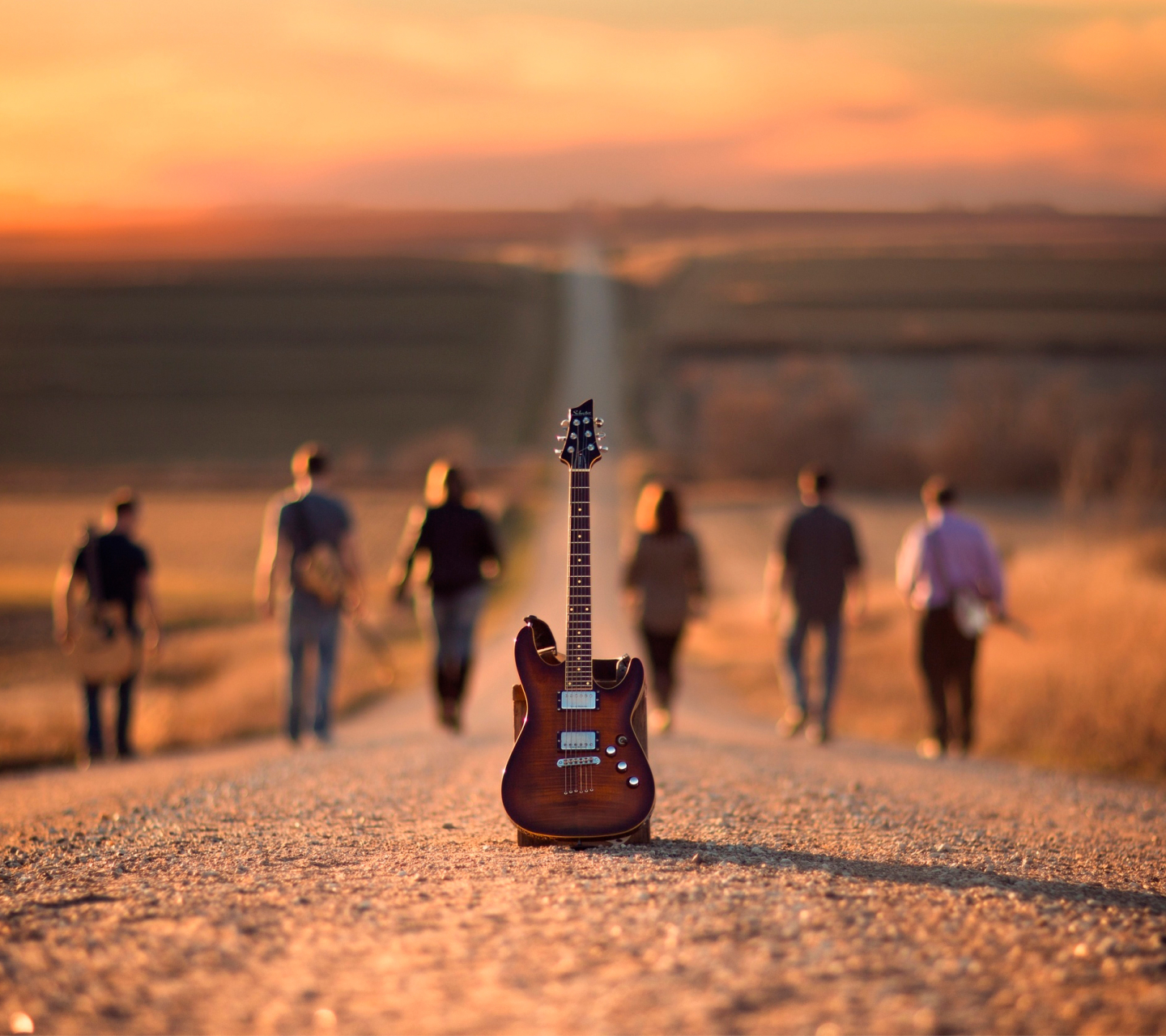 Download mobile wallpaper Music, People, Road, Guitar for free.