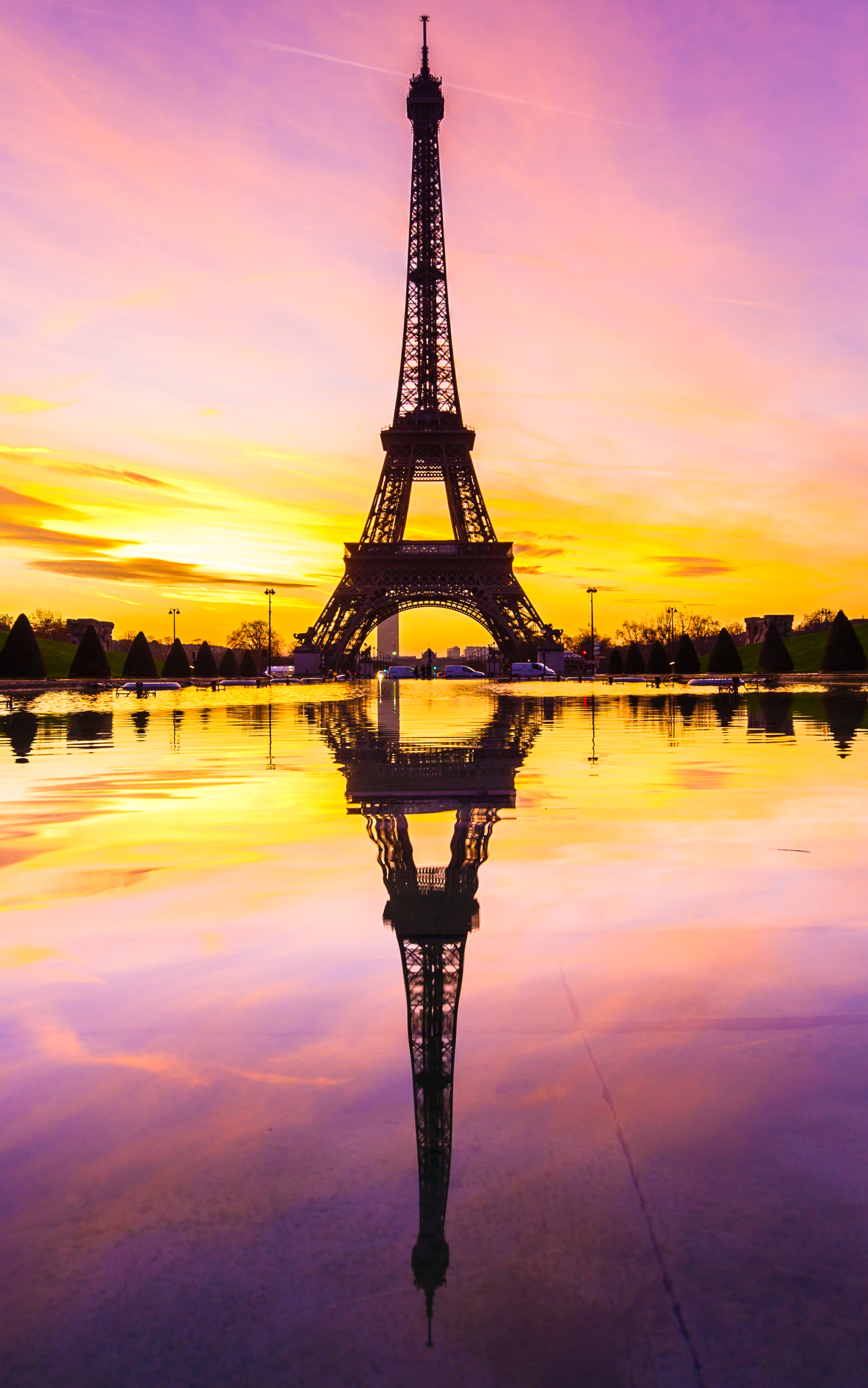 Download mobile wallpaper Paris, Dawn, Eiffel Tower, Monuments, Reflection, Sunrise, Monument, Man Made for free.