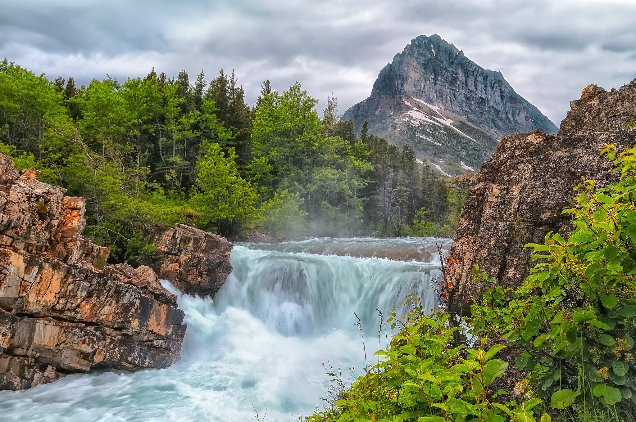 Laden Sie das Natur, Wasserfälle, Wasserfall, Wald, Baum, Gebirge, Erde/natur-Bild kostenlos auf Ihren PC-Desktop herunter