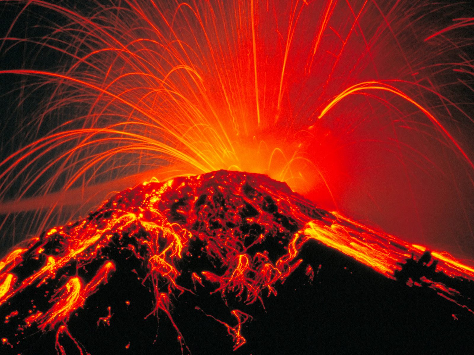 Die besten Vulkane-Hintergründe für den Telefonbildschirm