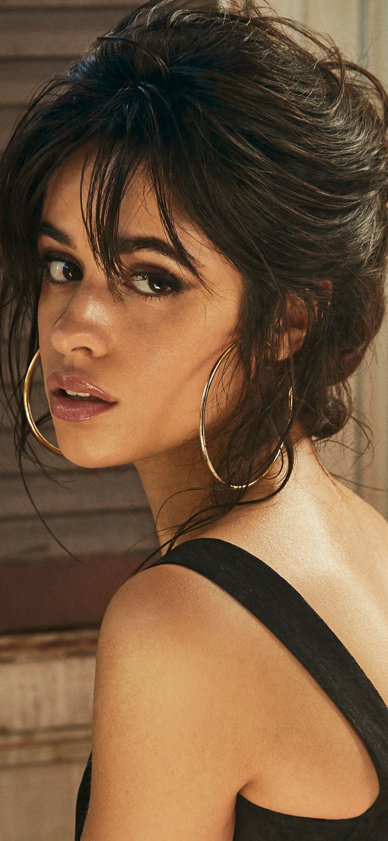 Download mobile wallpaper Music, Singer, Brunette, Brown Eyes, Latina, Camila Cabello for free.