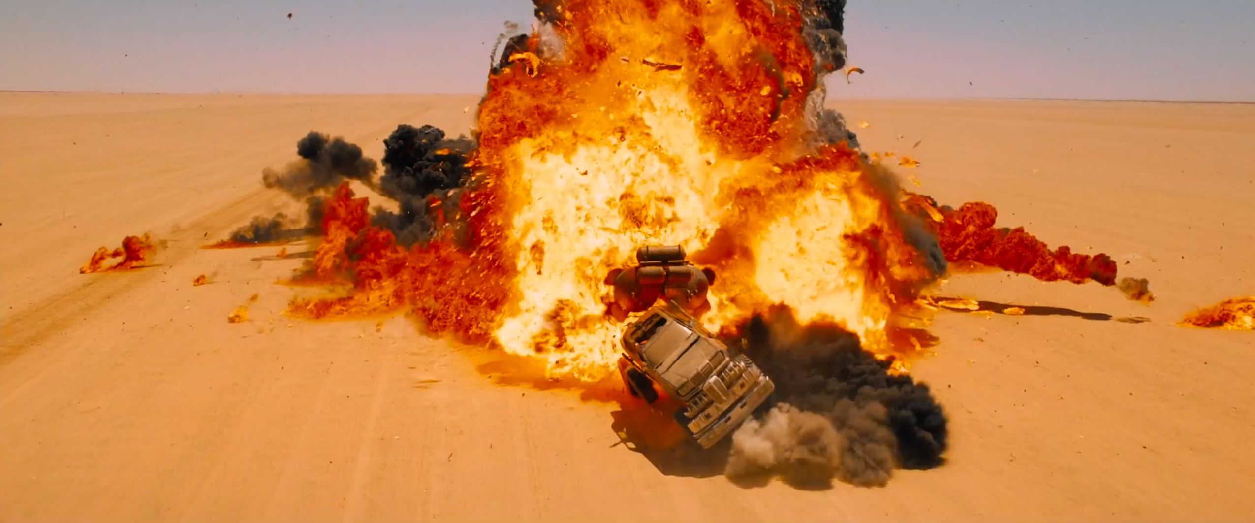 Handy-Wallpaper Filme, Mad Max: Fury Road kostenlos herunterladen.