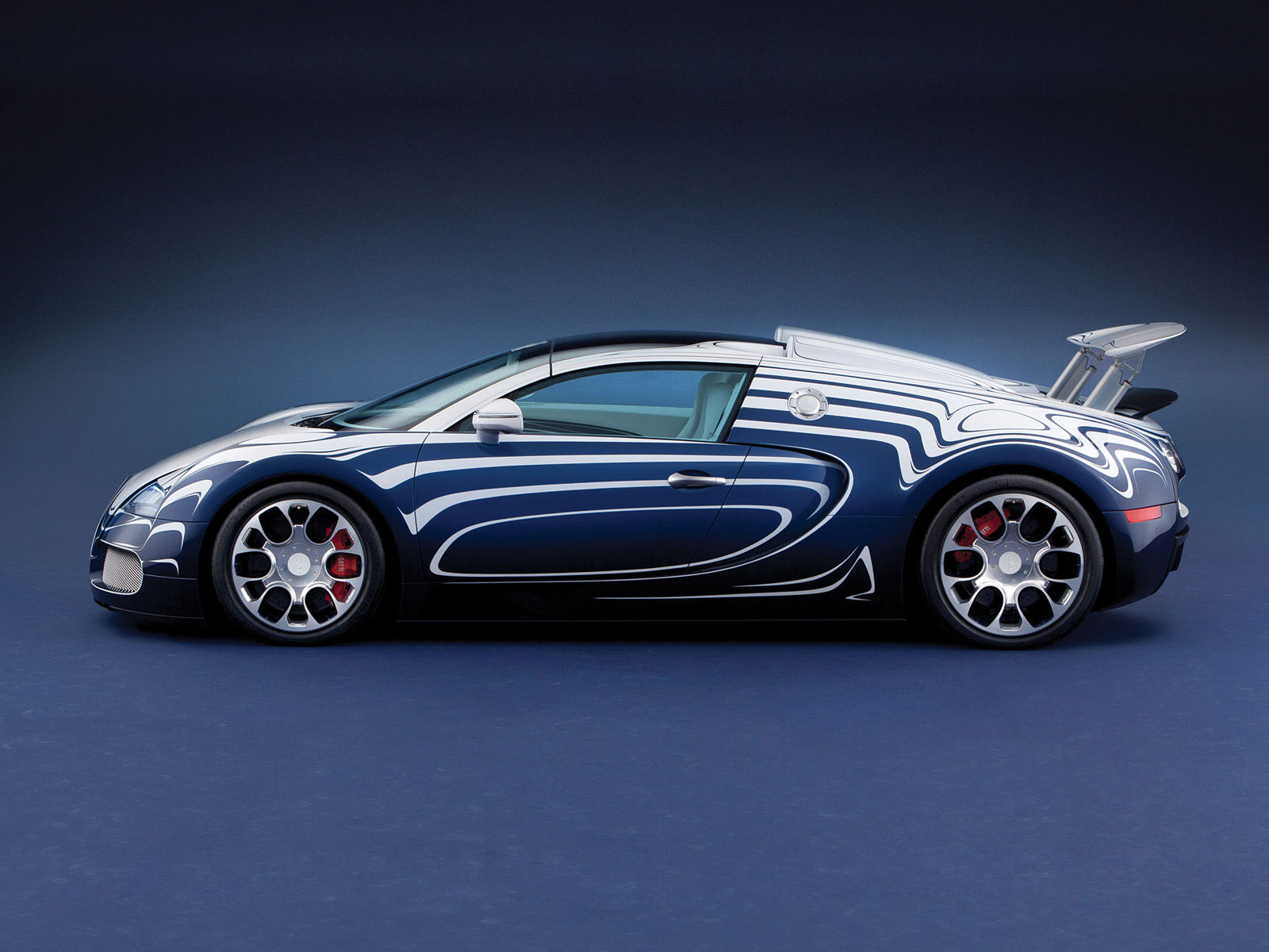Скачать обои Bugatti Veyron Гранд Спорт Л'ор Блан на телефон бесплатно